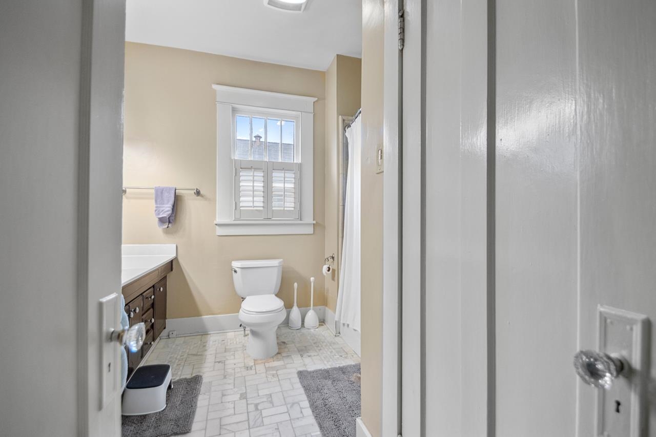 Englewood - Residential