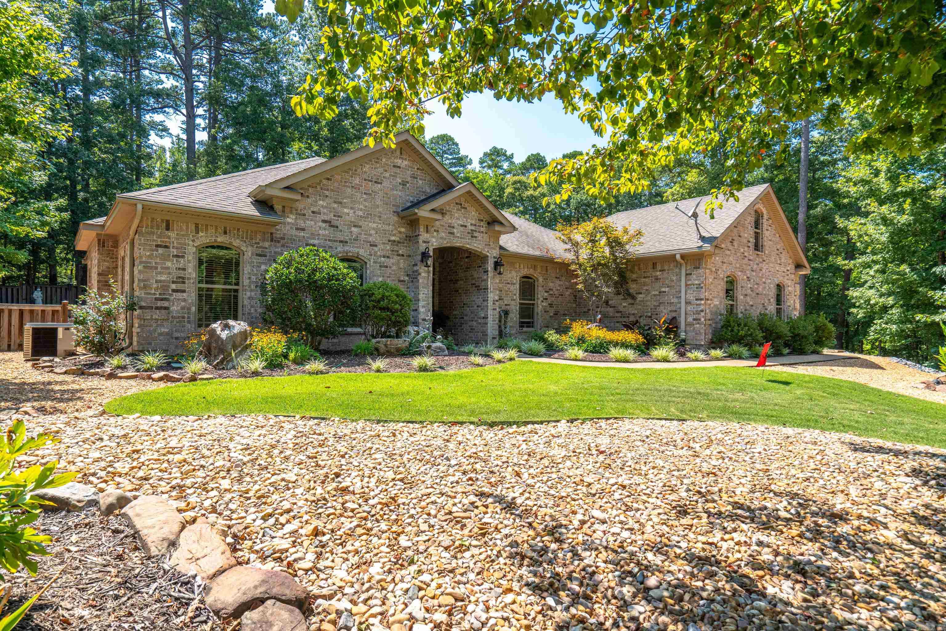 PANDILLA - Residential