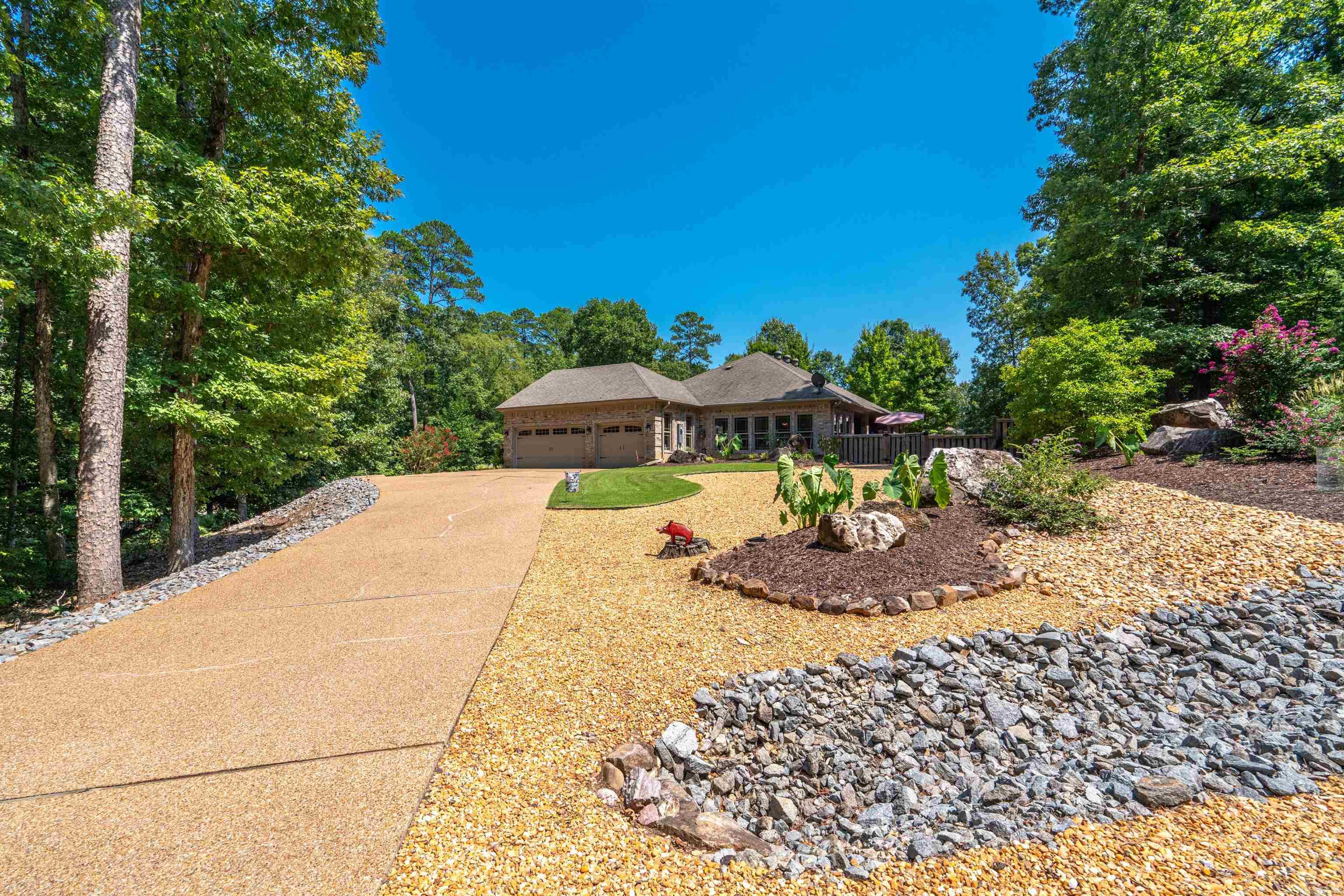 PANDILLA - Residential