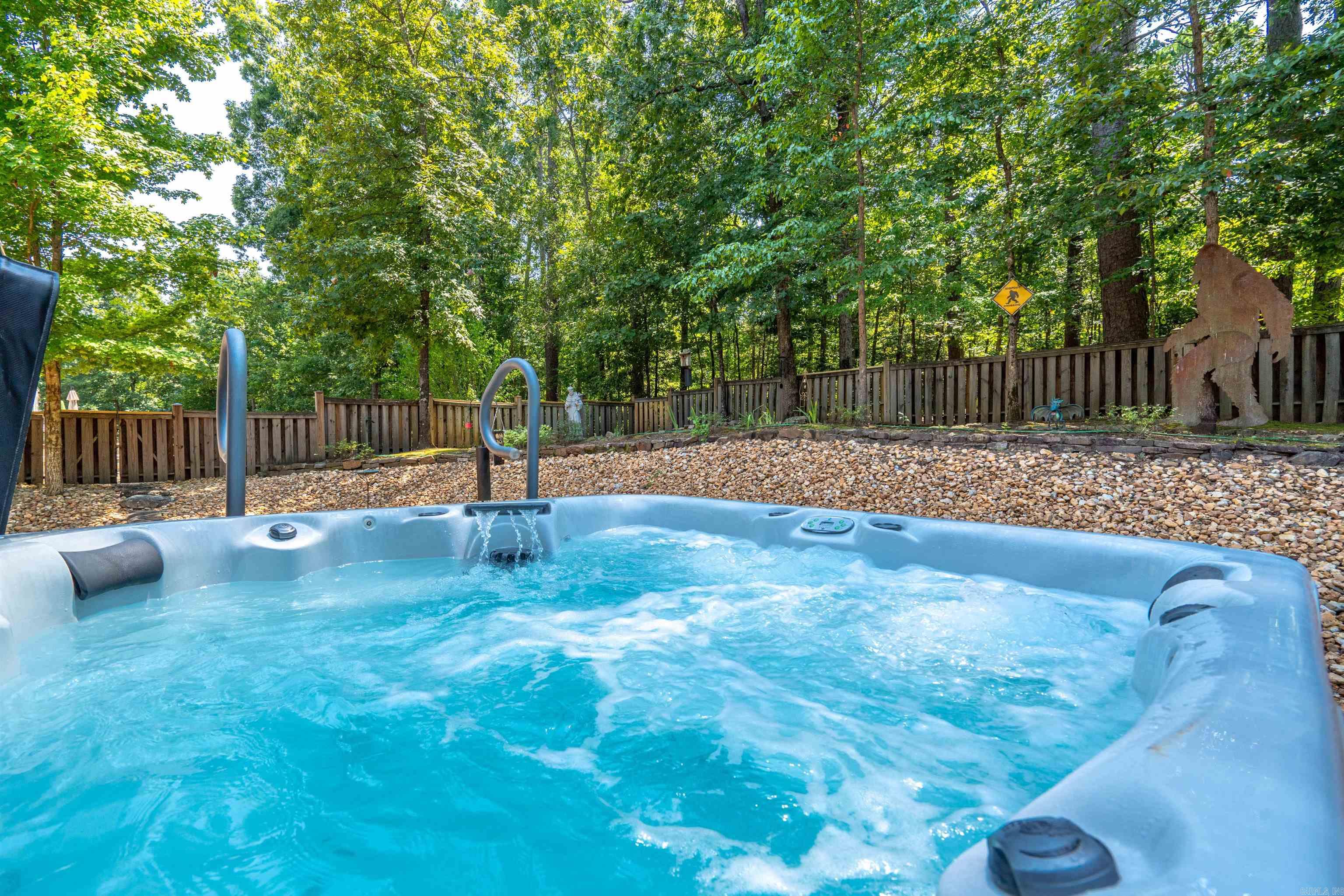 PANDILLA - Residential