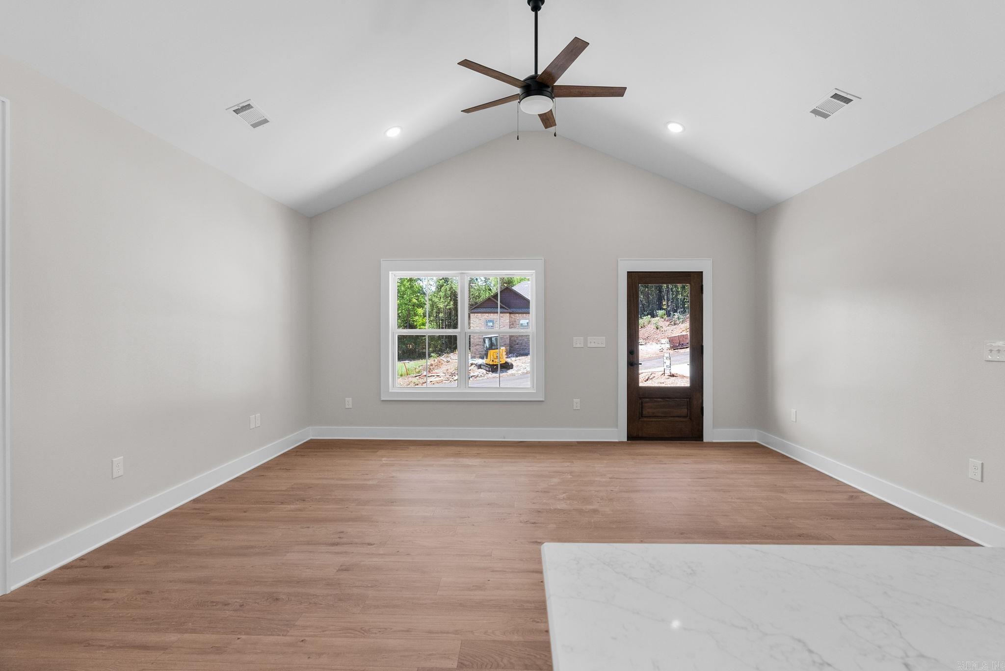 SUMMER WOODS - PHASE 1 - Residential