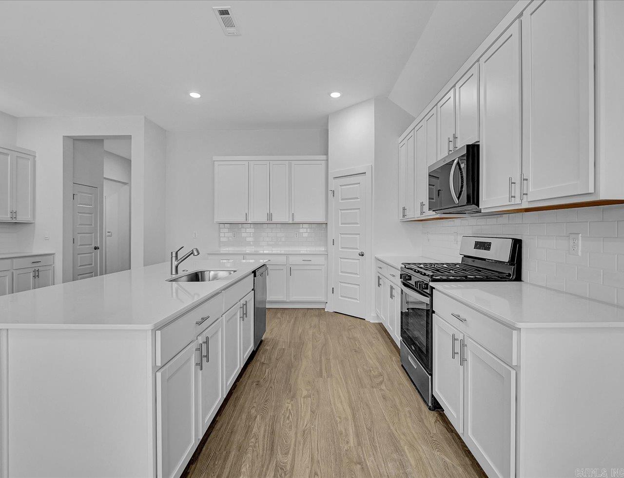 THE RESERVE AT COUNTRY CLUB PHAS - Residential