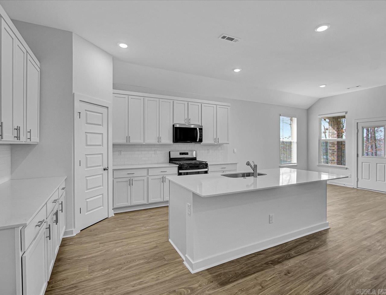 THE RESERVE AT COUNTRY CLUB PHAS - Residential