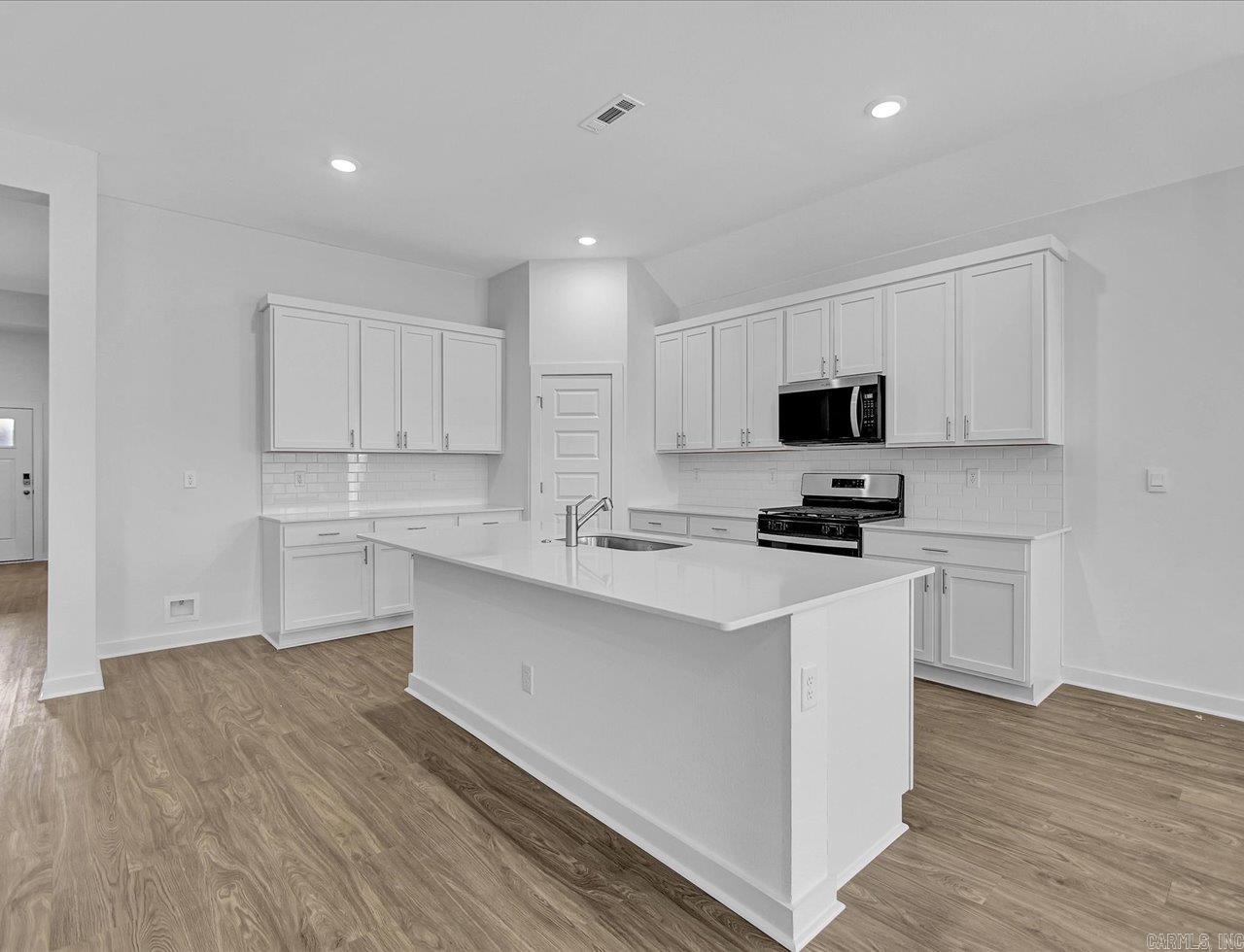 THE RESERVE AT COUNTRY CLUB PHAS - Residential