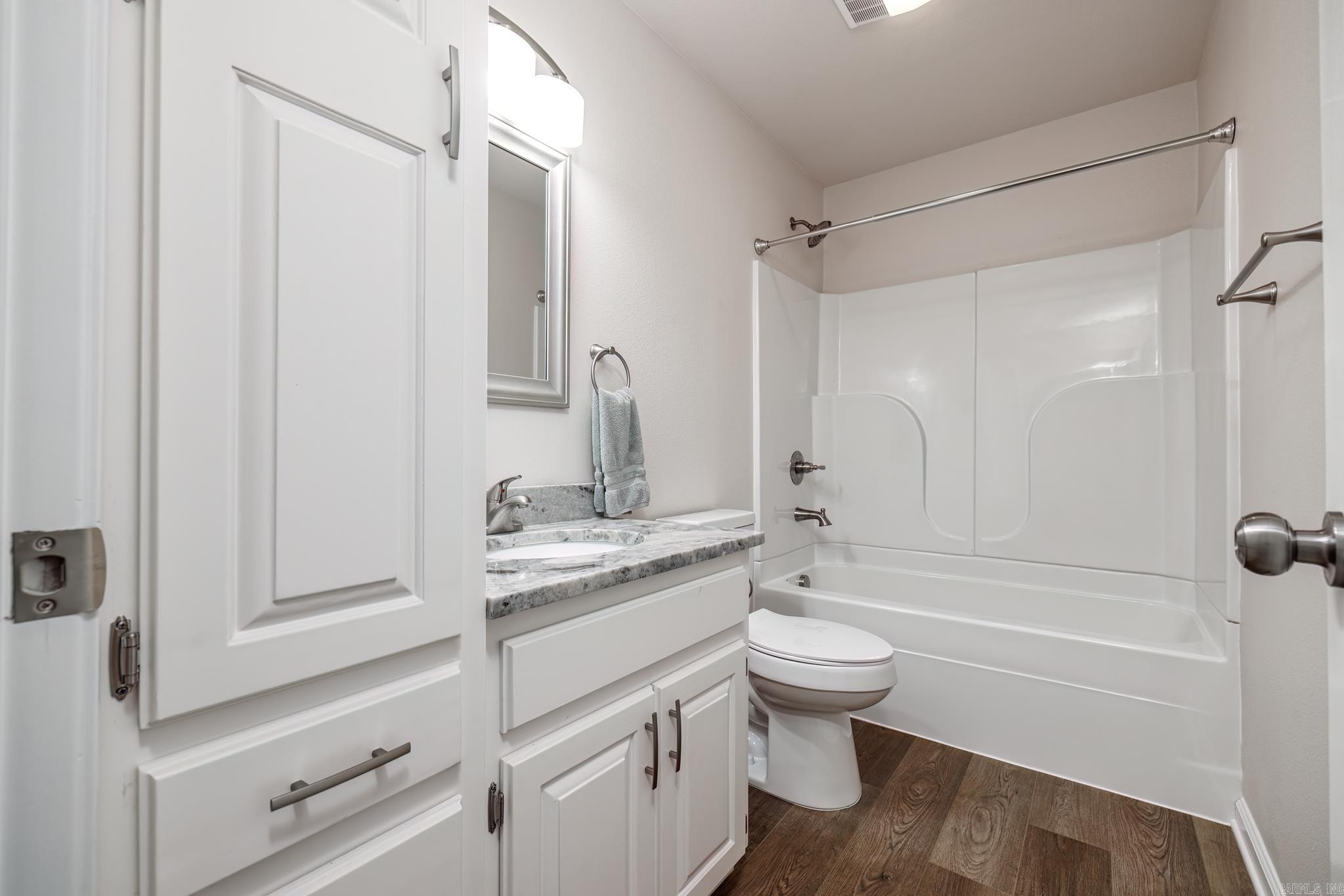 BALBOA - Residential