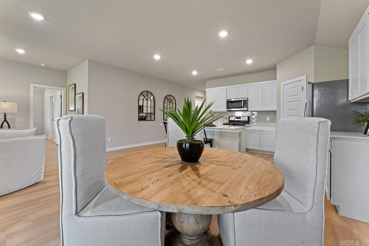 THE RESERVE AT COUNTRY CLUB PHAS - Residential