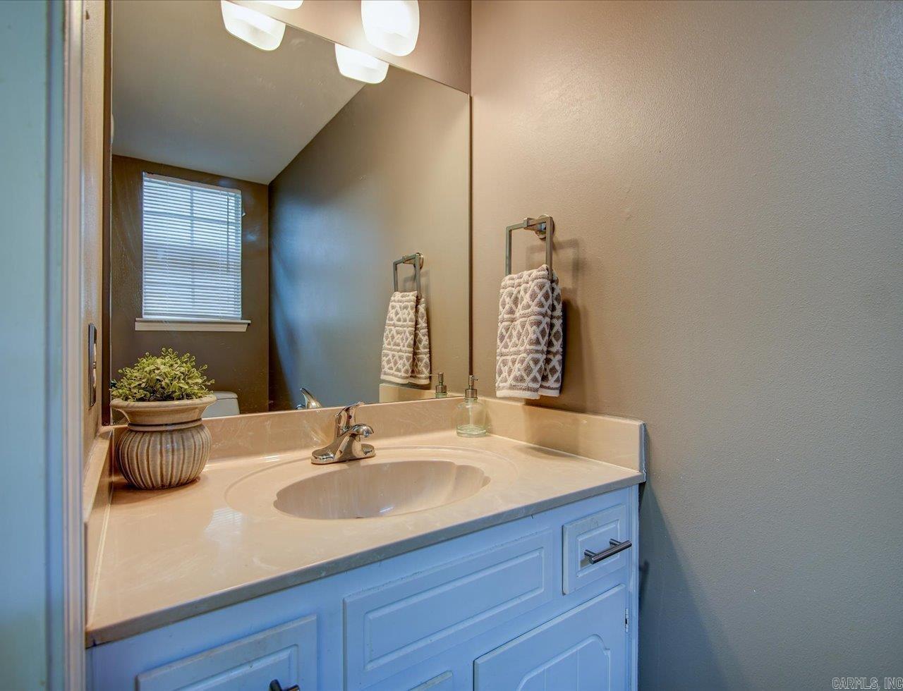 INDIAN HILLS - Residential