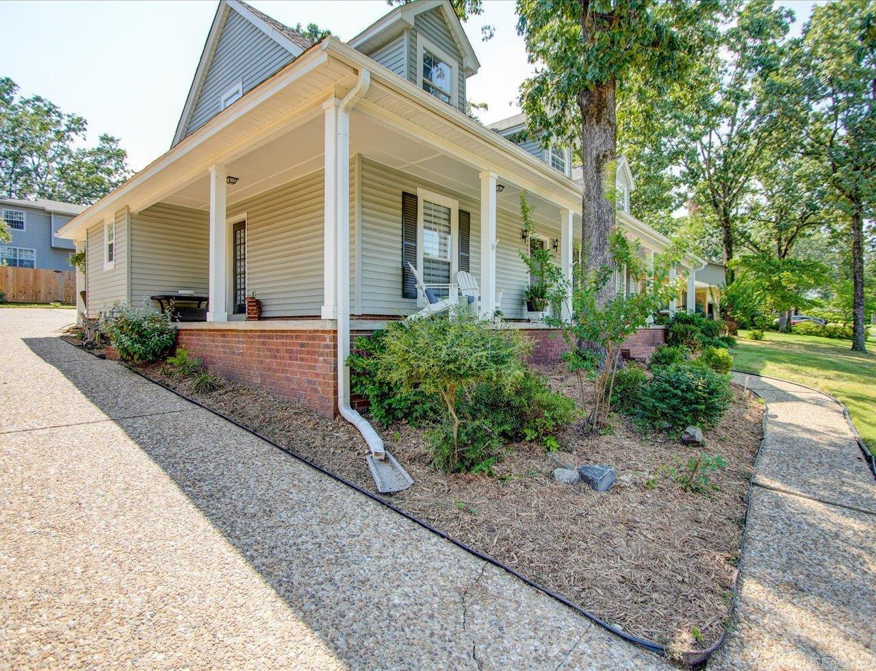 INDIAN HILLS - Residential