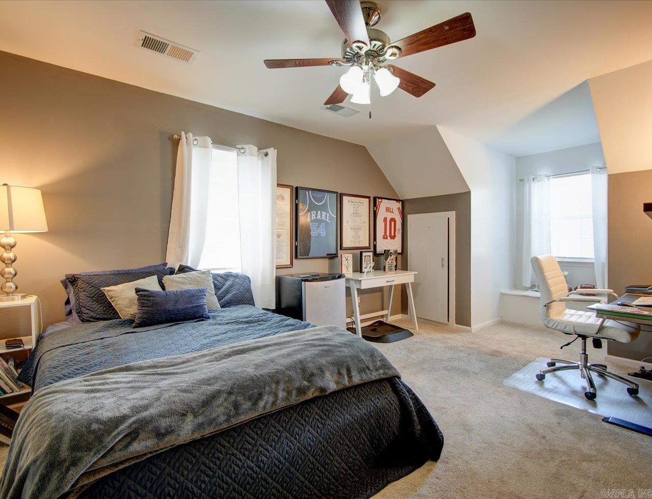 INDIAN HILLS - Residential