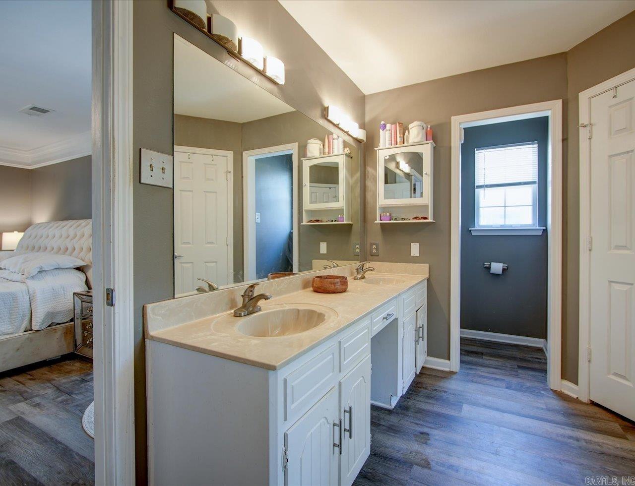 INDIAN HILLS - Residential