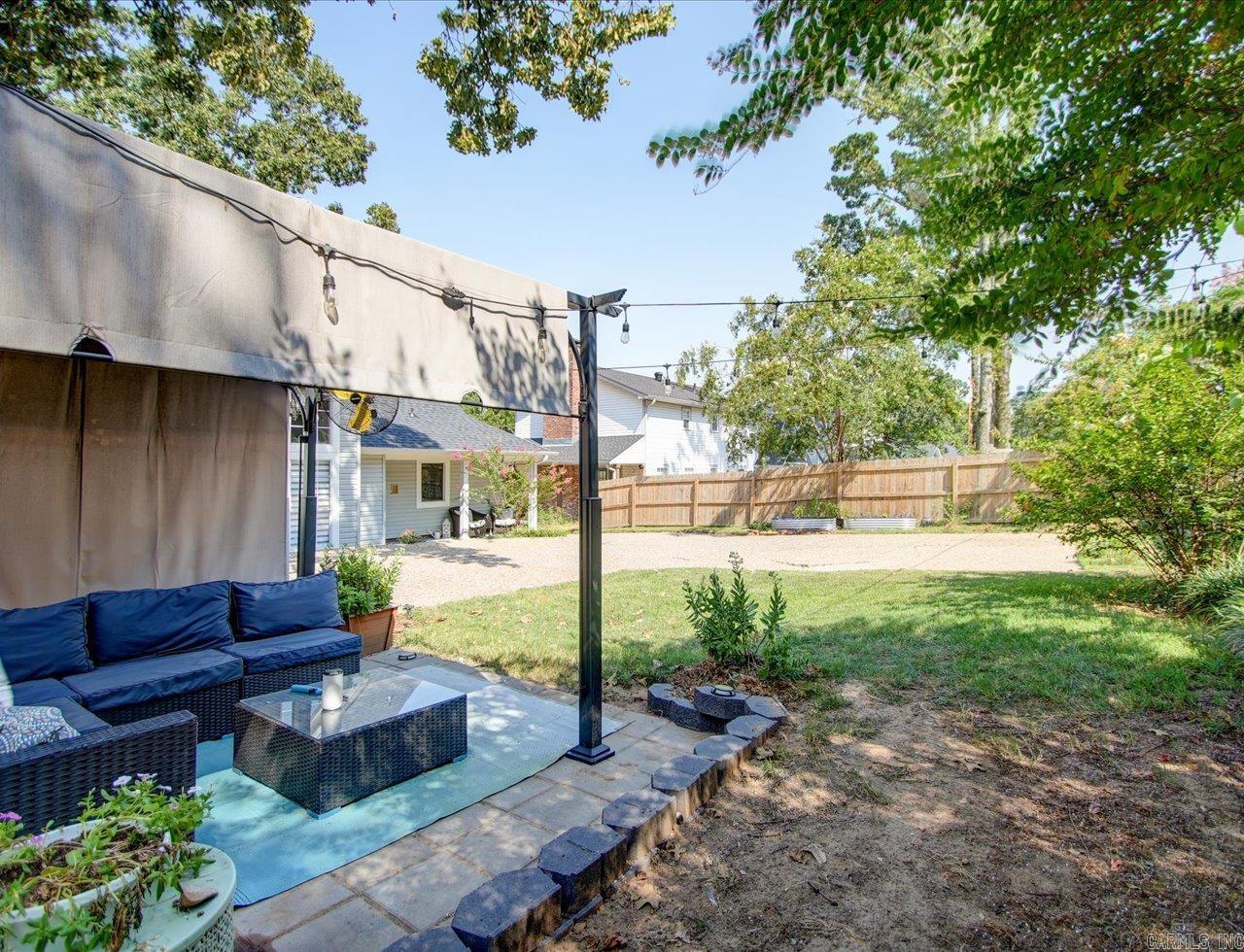 INDIAN HILLS - Residential