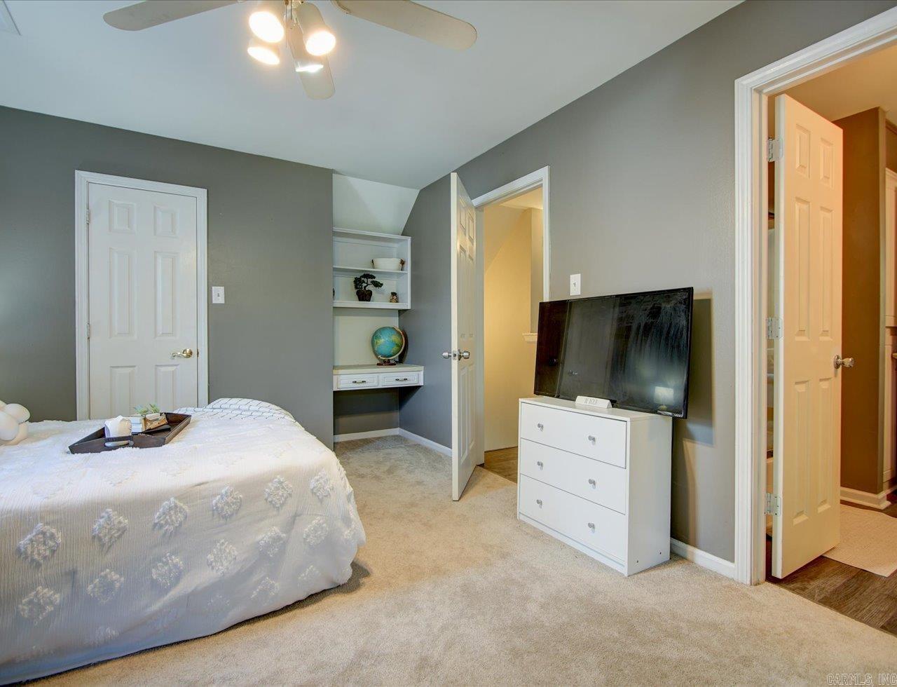 INDIAN HILLS - Residential