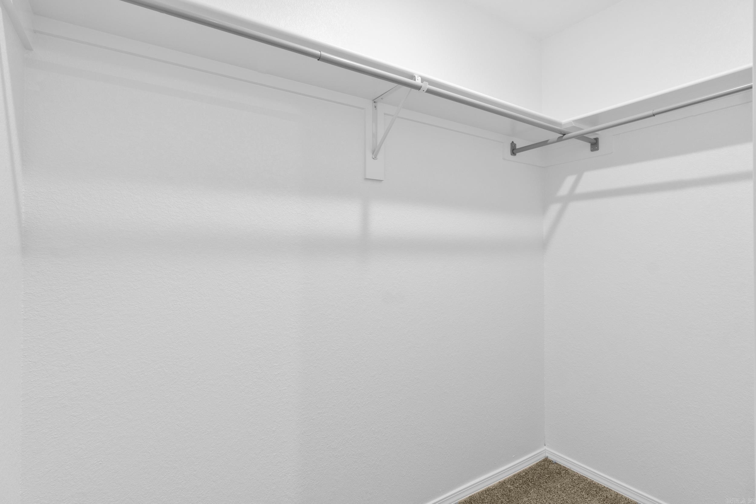 WHITE OAK CROSSING - Residential