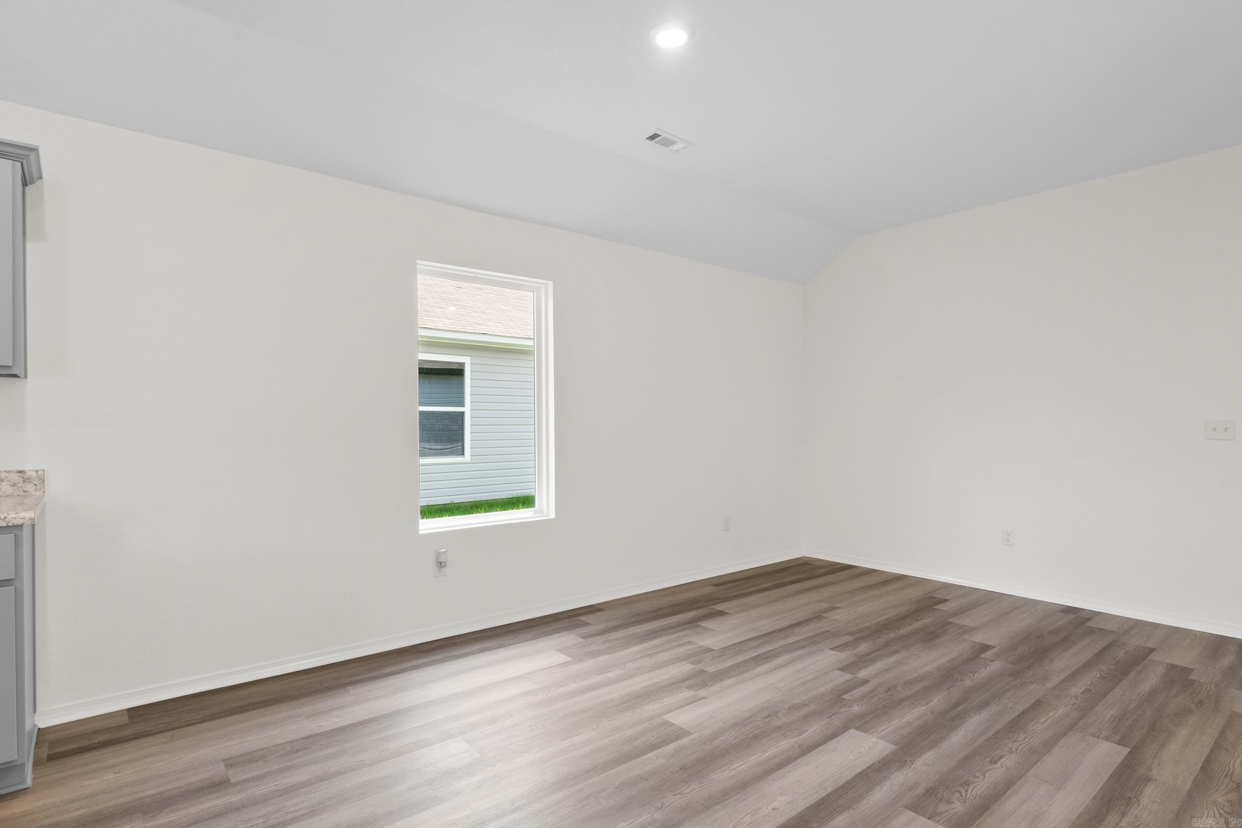 WHITE OAK CROSSING - Residential