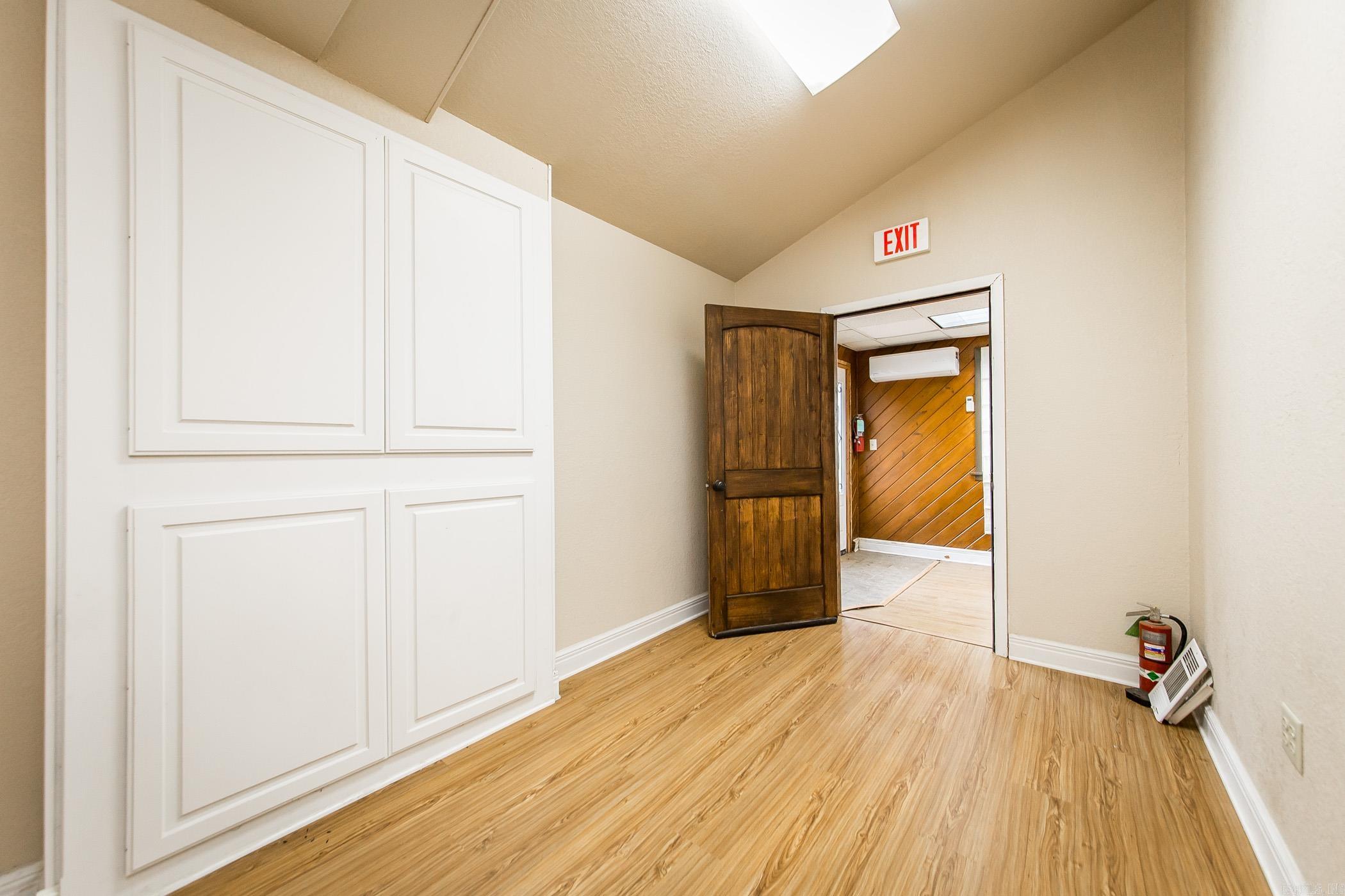 Mockingbird Village - Commercial Sale