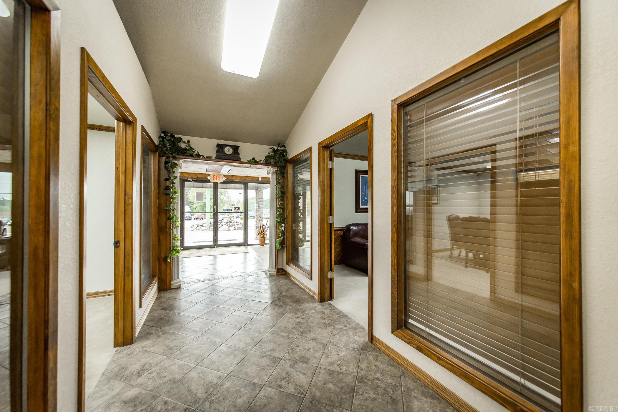 Mockingbird Village - Commercial Sale