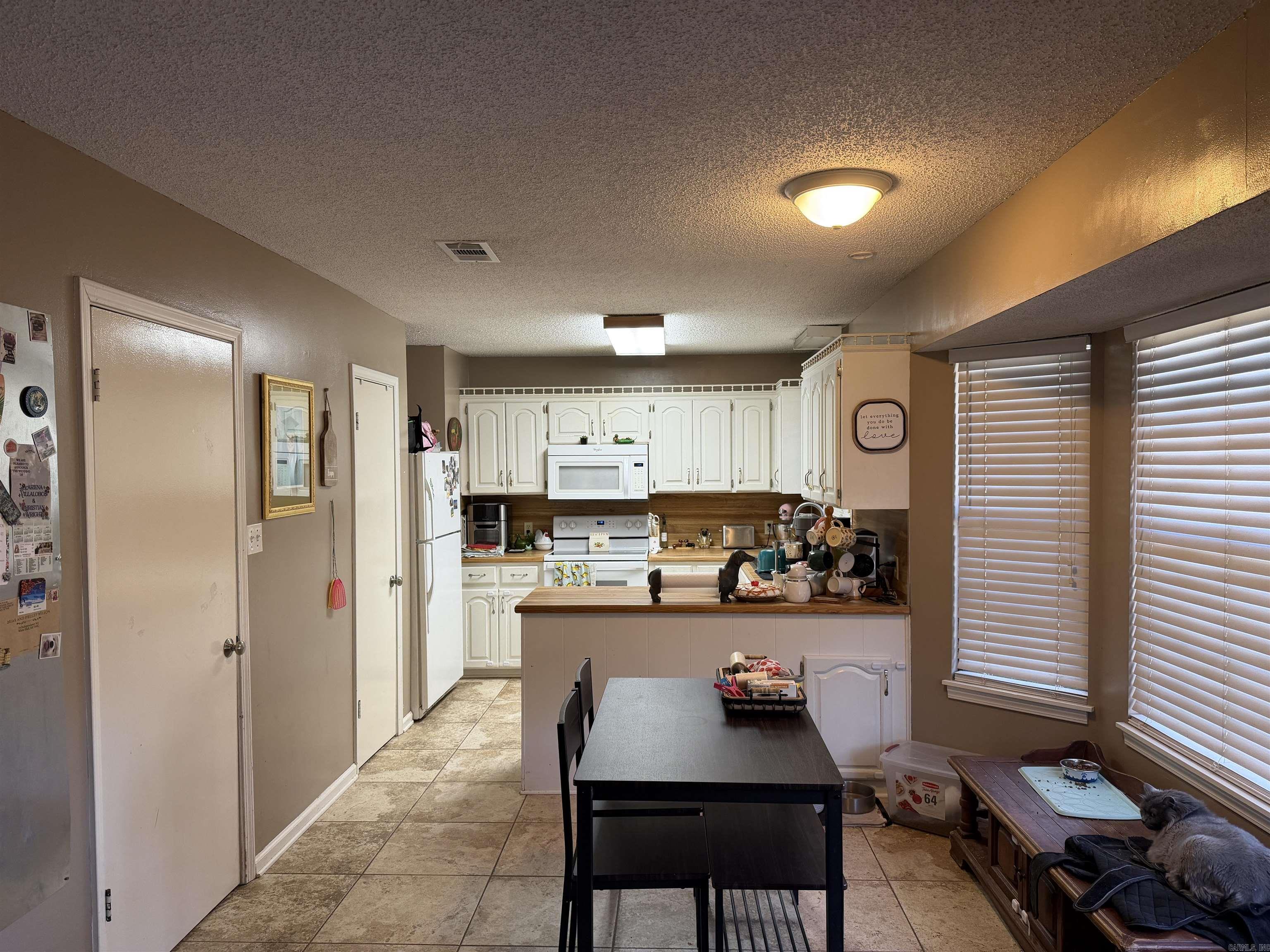 COLONIAL PARK - Residential