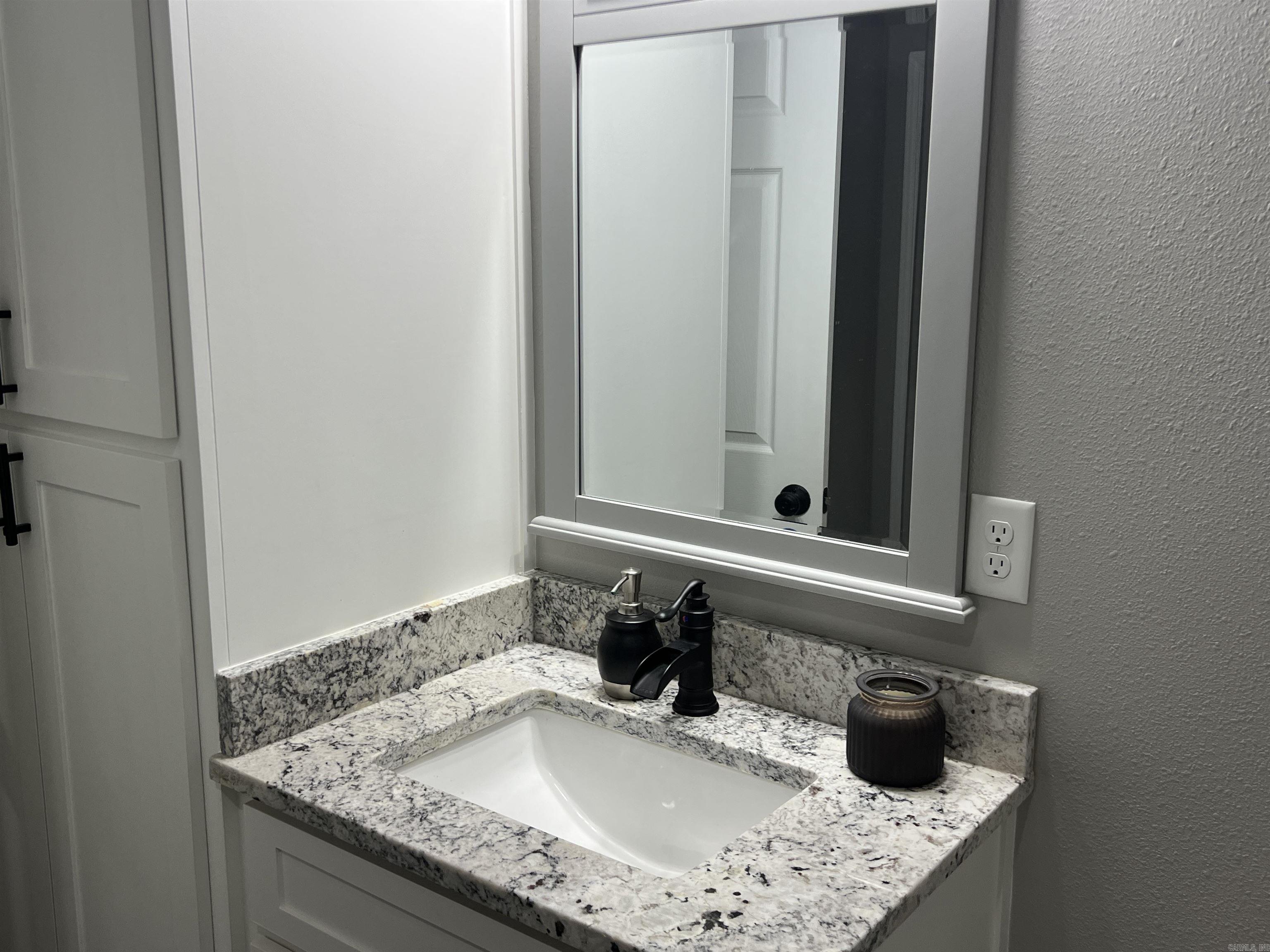 Holland Street Replat - Residential