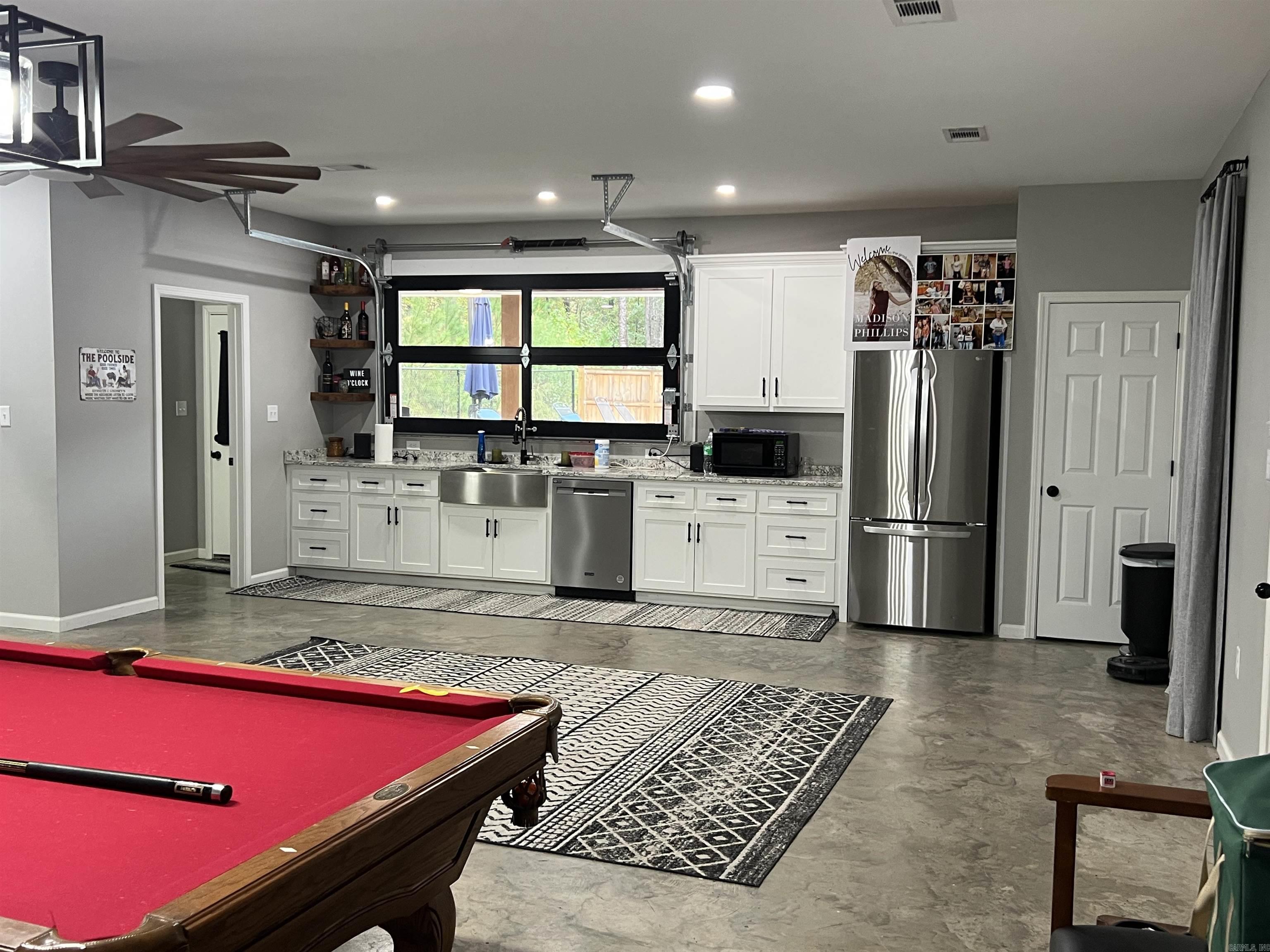 Holland Street Replat - Residential