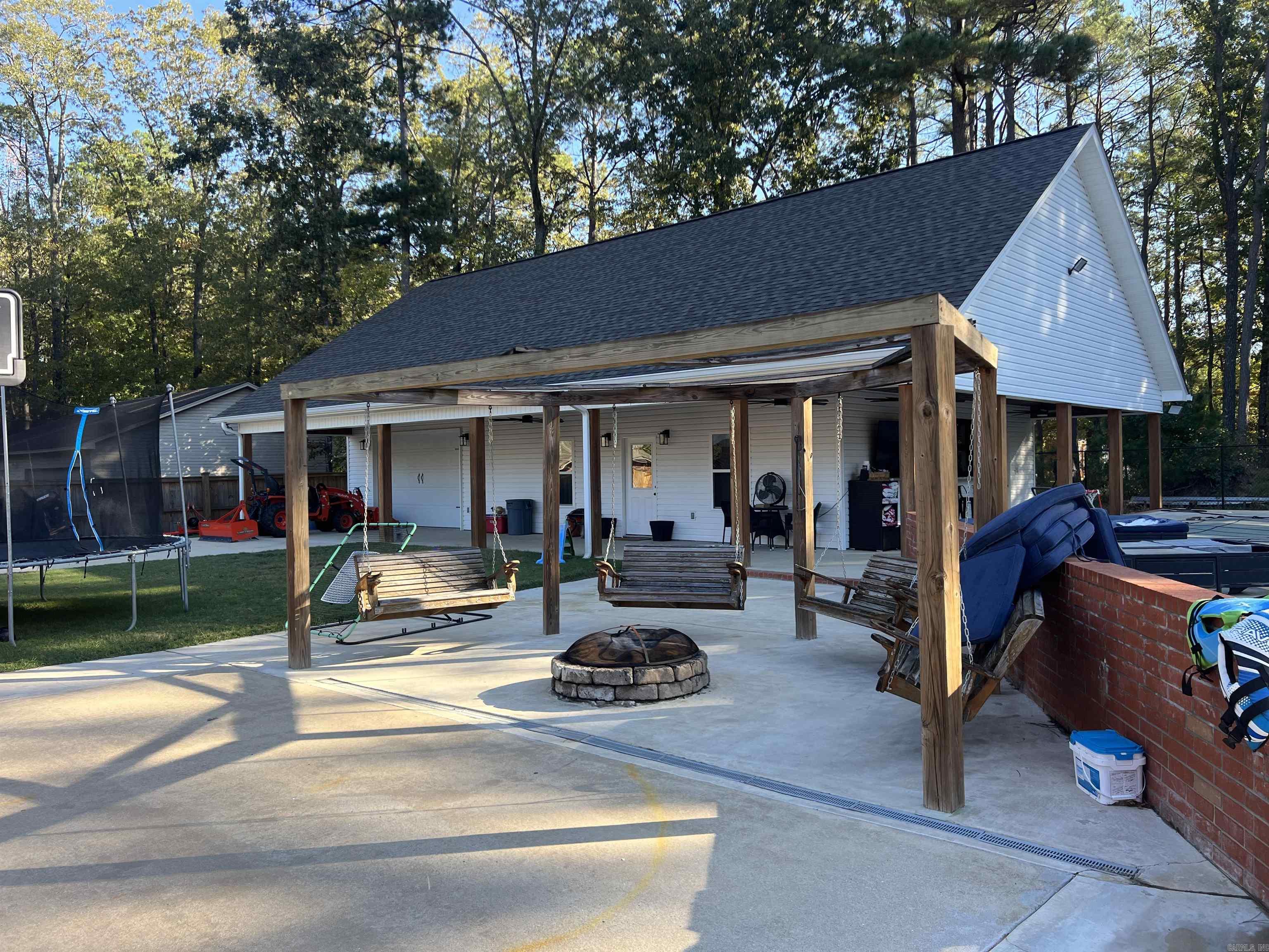 Holland Street Replat - Residential