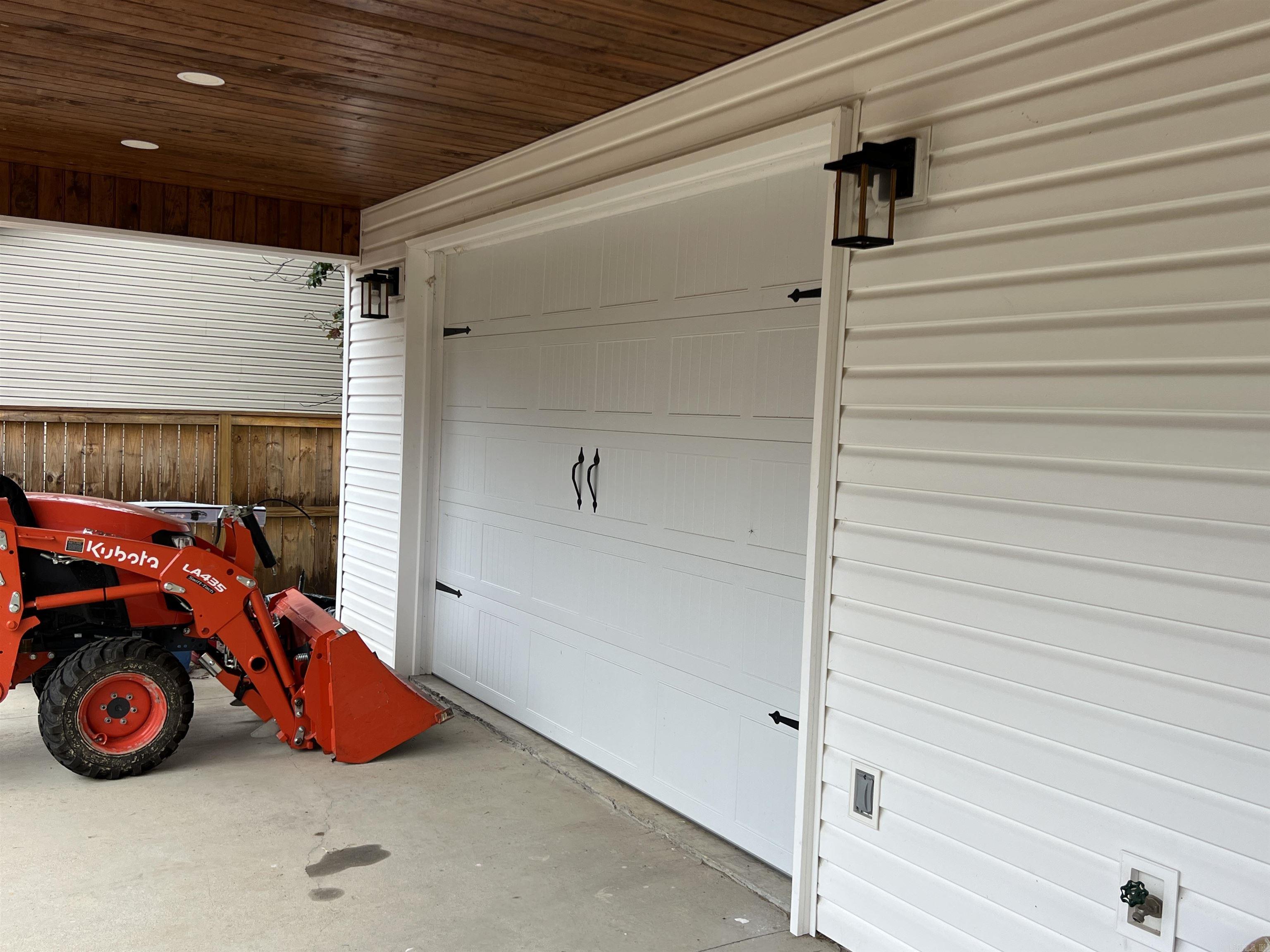 Holland Street Replat - Residential