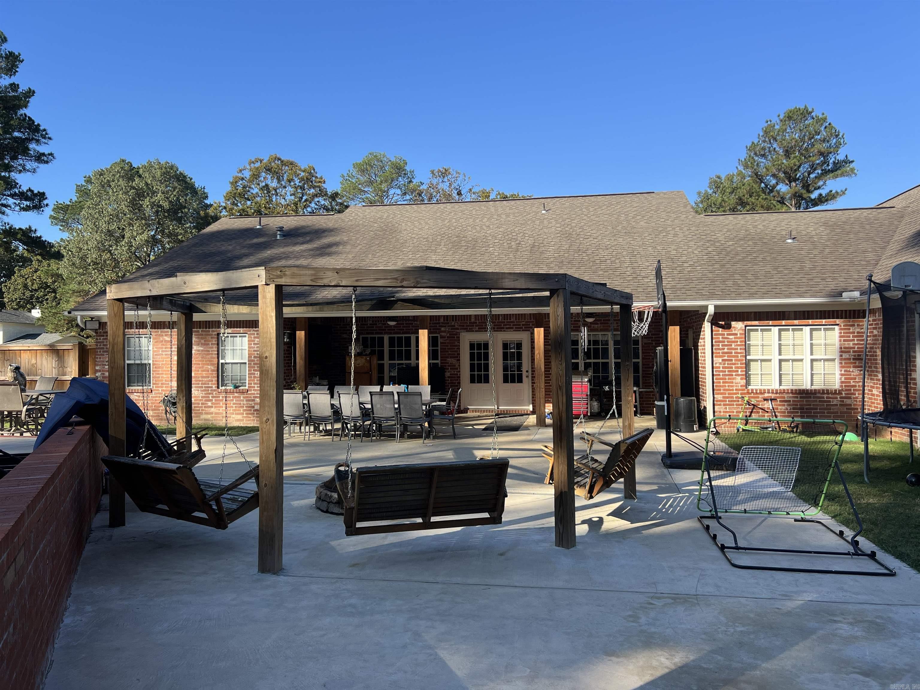 Holland Street Replat - Residential