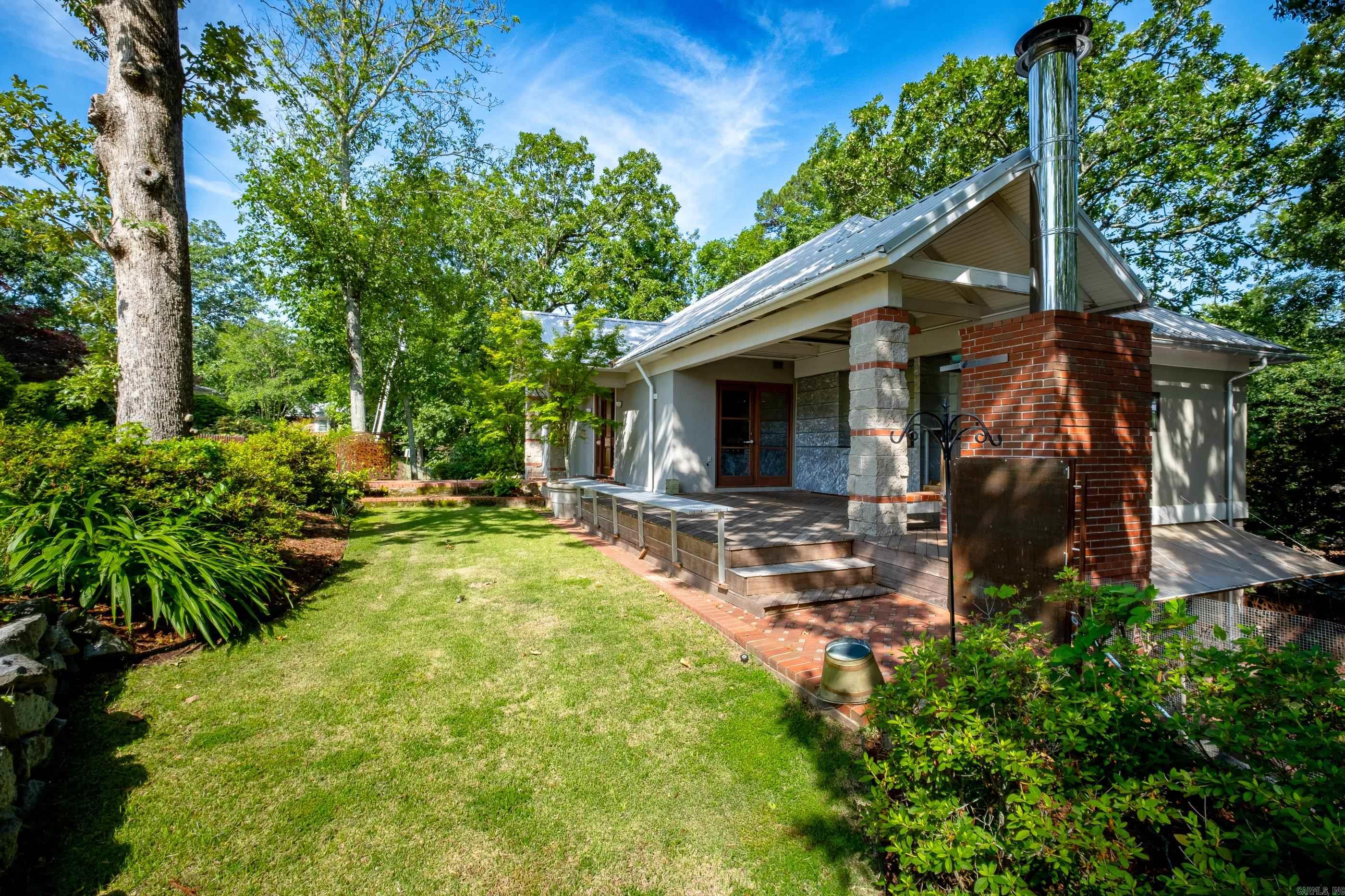 DOYLES PLACE - Residential