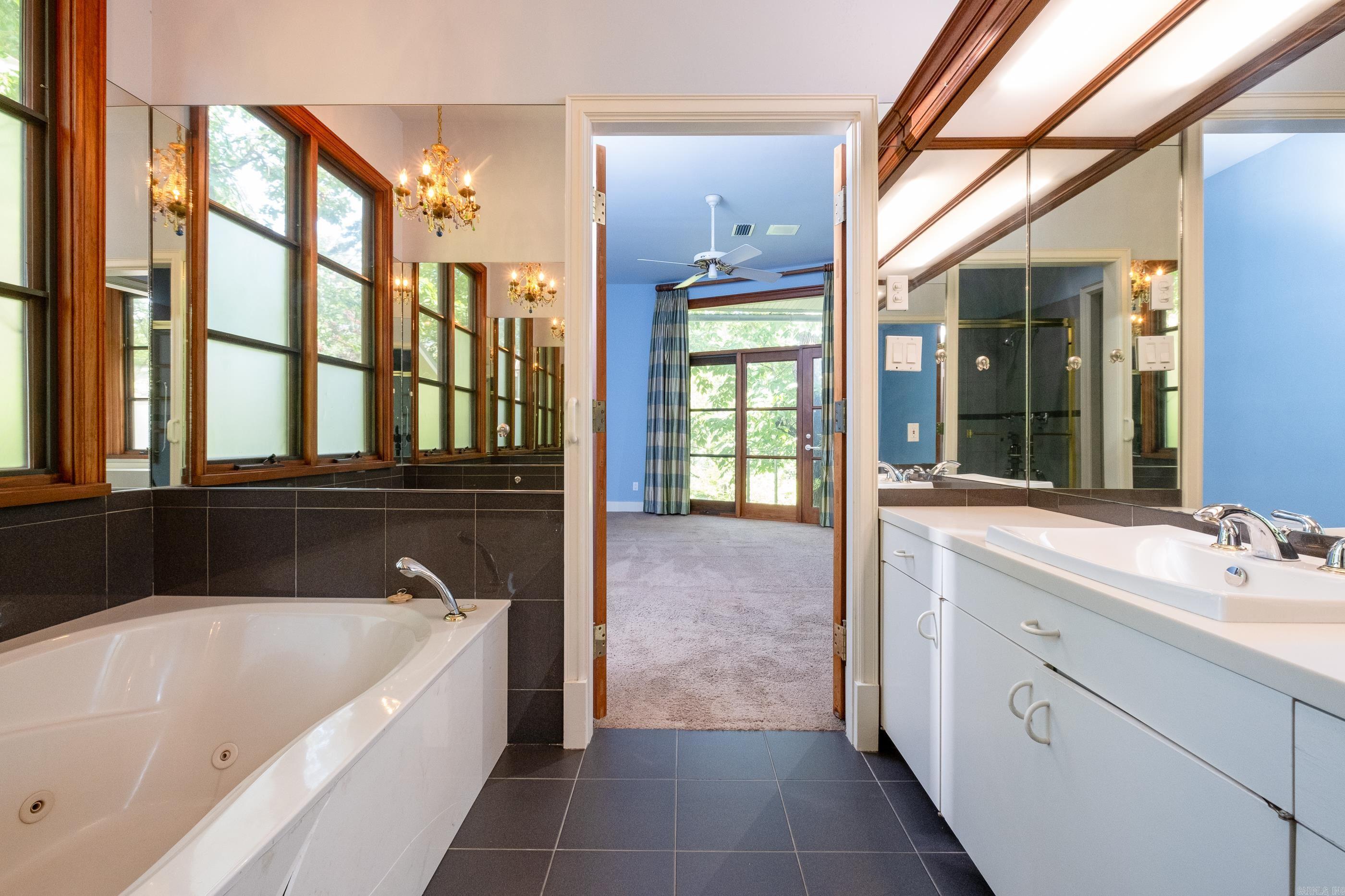 DOYLES PLACE - Residential