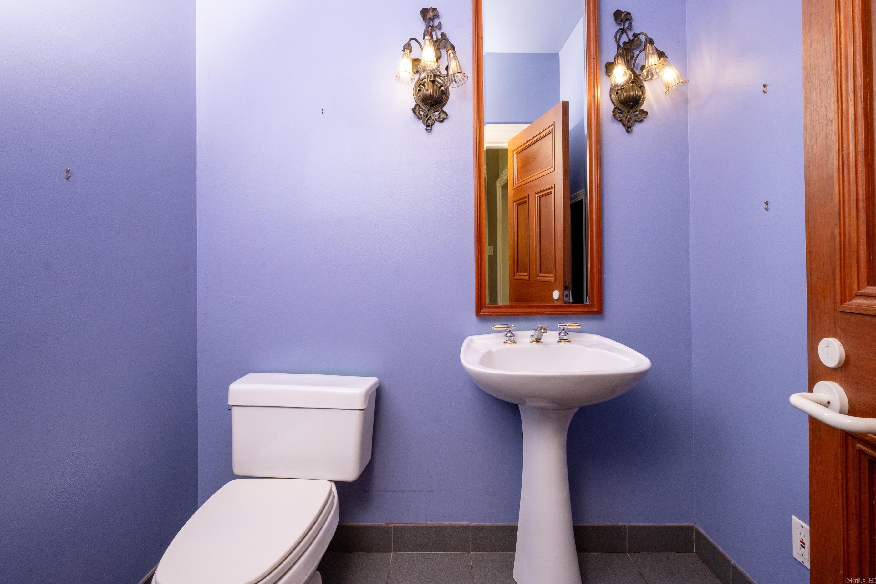 DOYLES PLACE - Residential