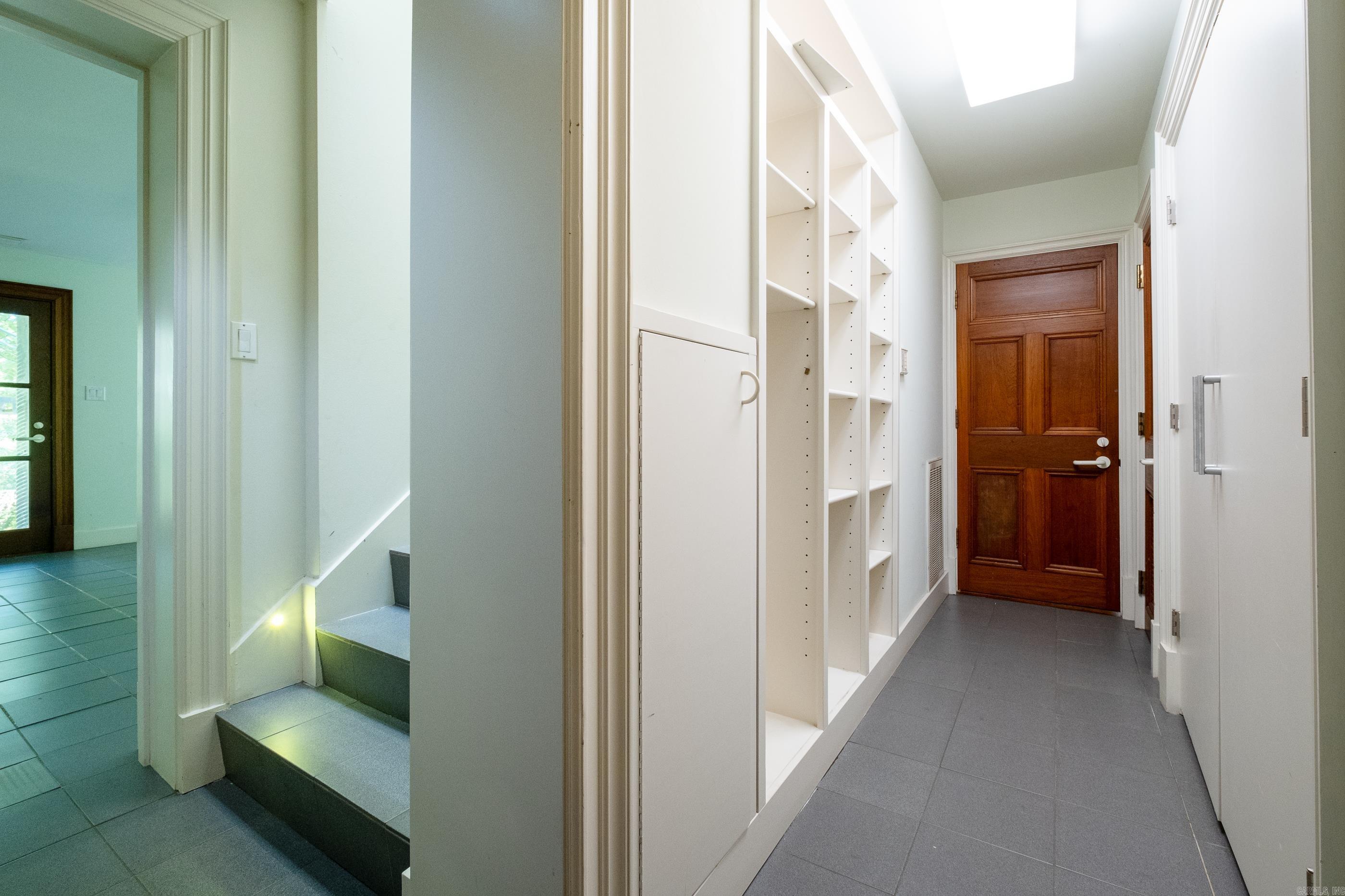 DOYLES PLACE - Residential