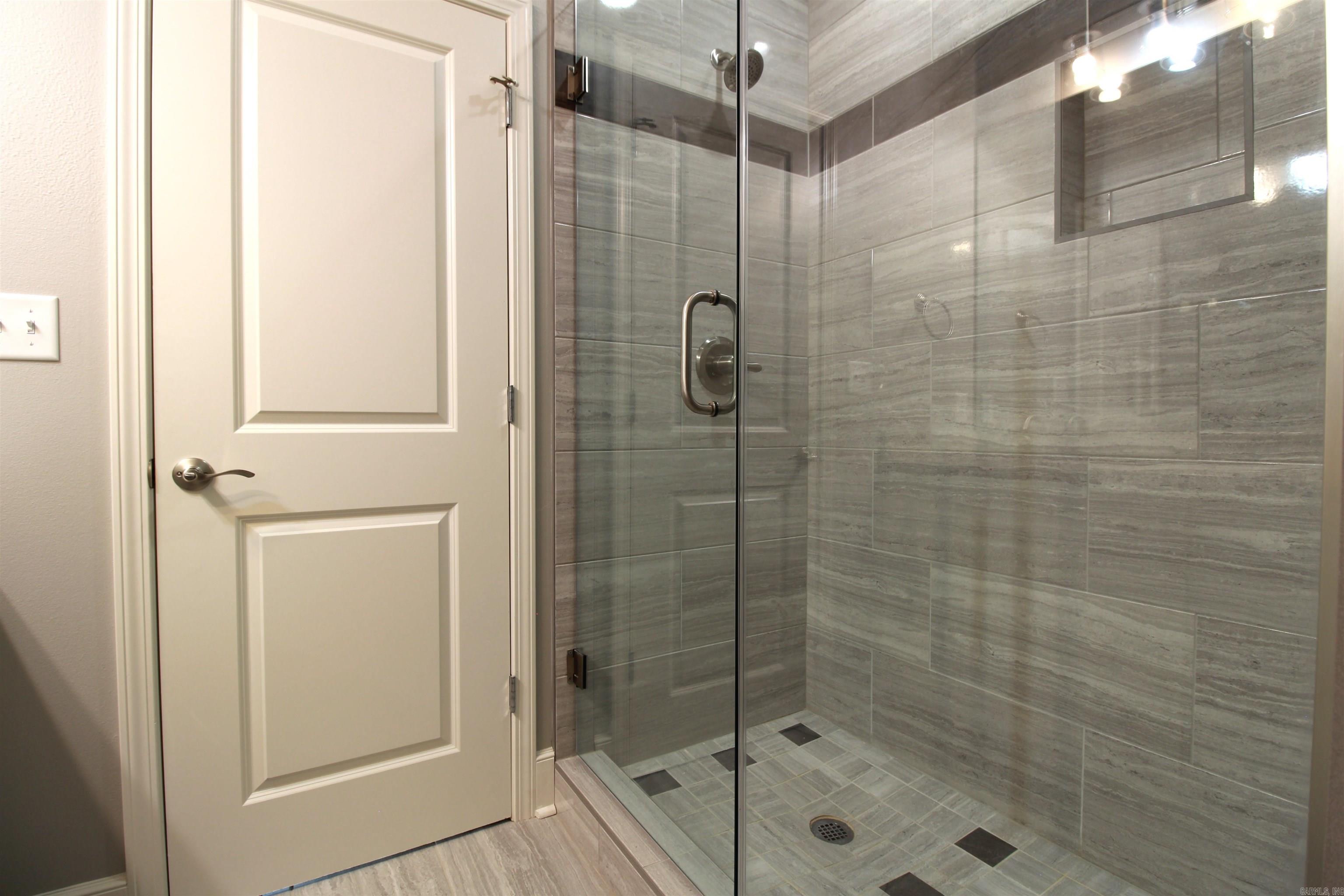 GIBRALTER HGTS - Residential