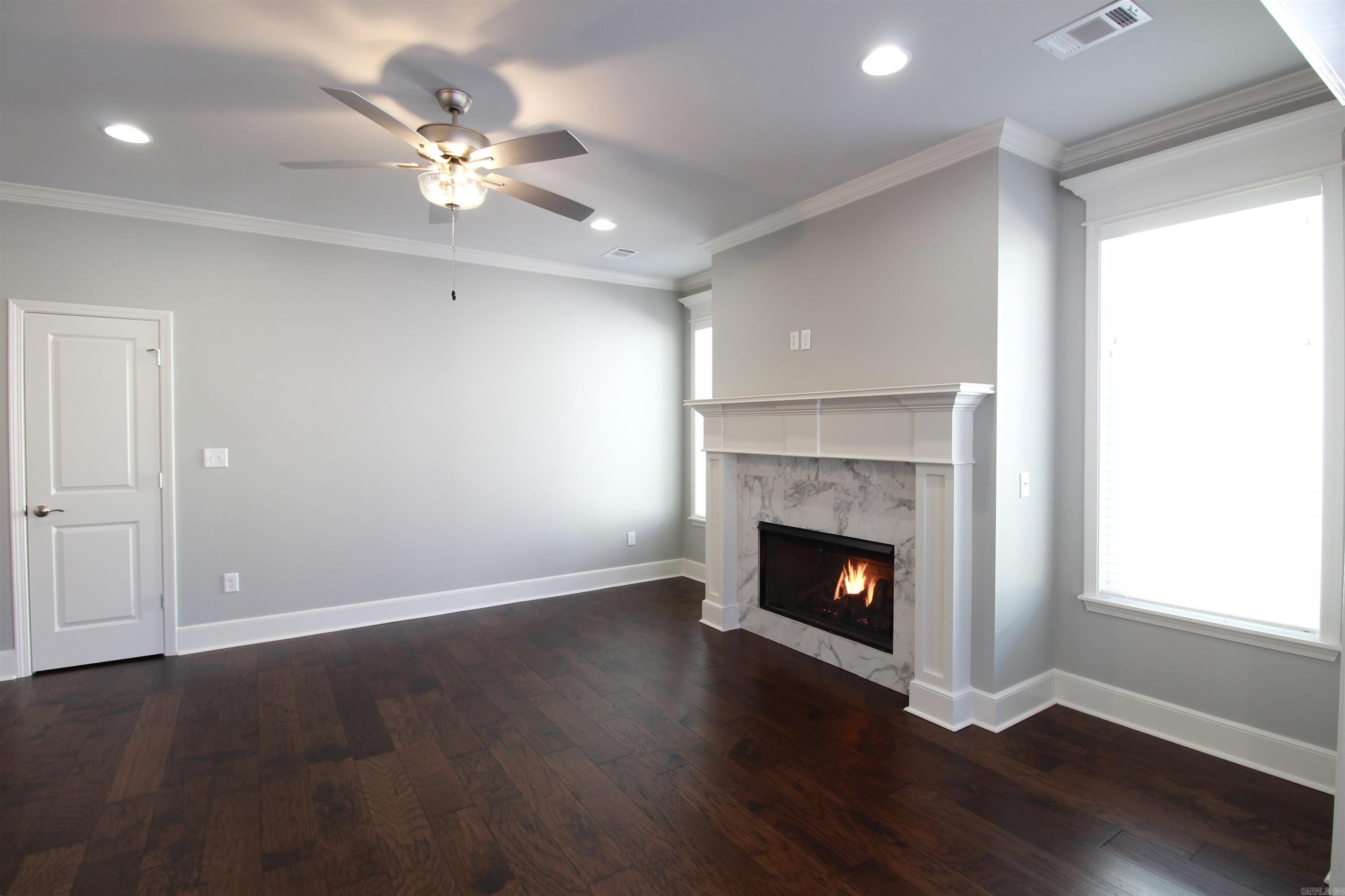 GIBRALTER HGTS - Residential