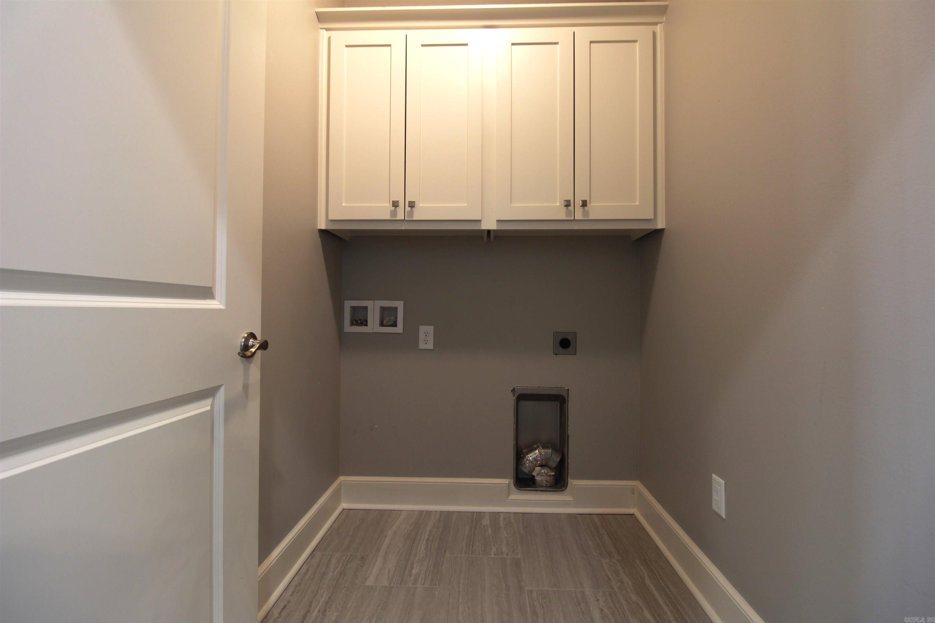 GIBRALTER HGTS - Residential