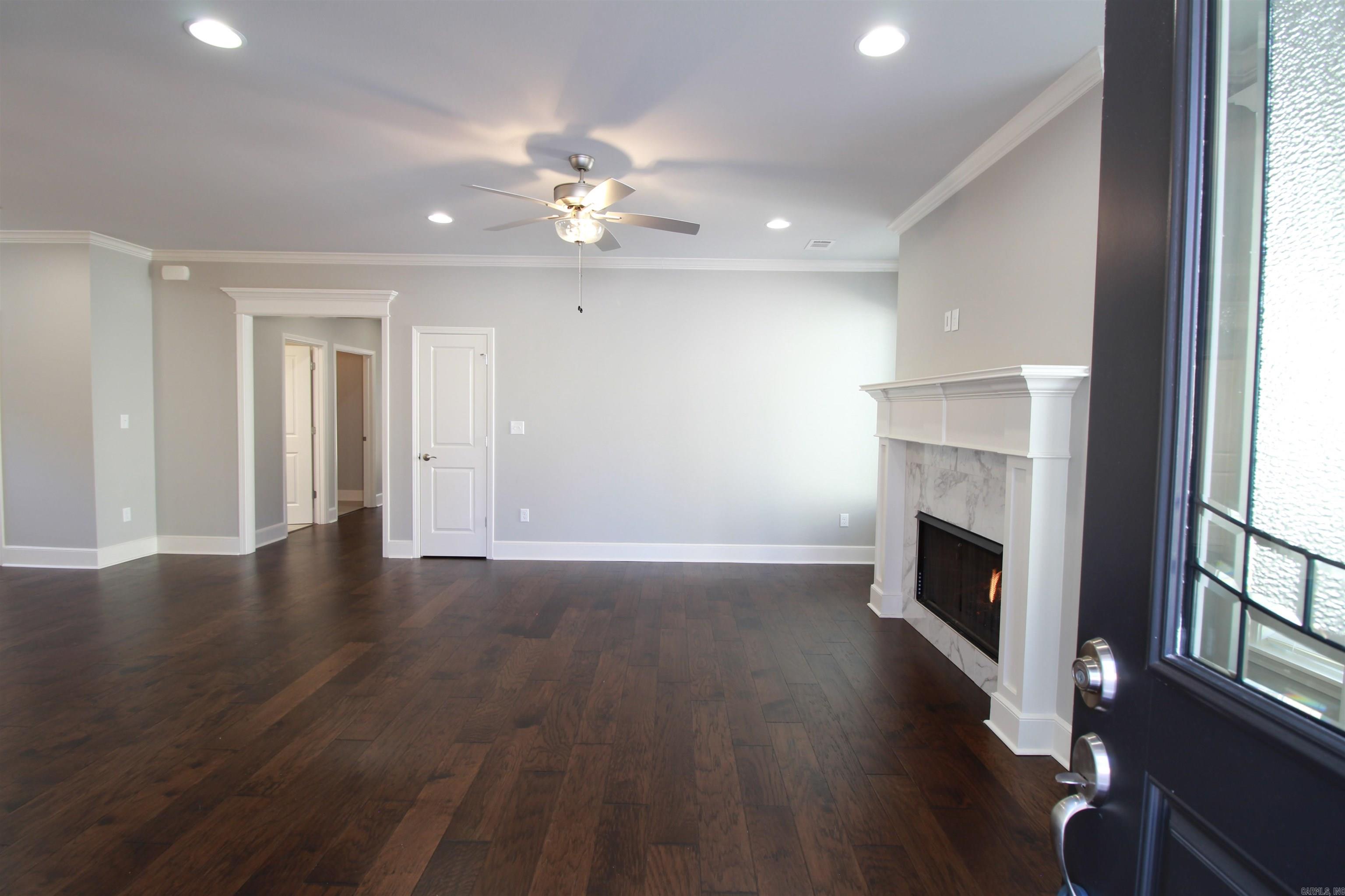 GIBRALTER HGTS - Residential