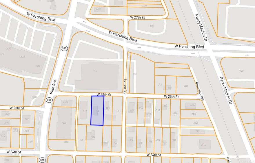 Prime Investment Opportunity! This versatile commercial lot comes equipped with a functional shop and offers exceptional potential for development. Located in a high-visibility area with easy access to major roads, this property is ideal for entrepreneurs, investors, or developers. Zoned C-3, with potential to be rezoned for multi-family use, this lot is perfect for building. Don't let this opportunity pass you by!