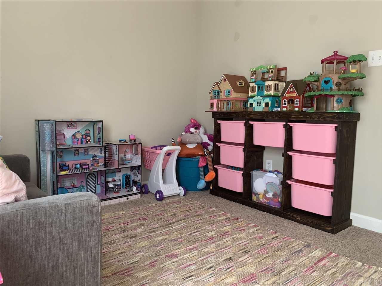 Magness Creek North - Residential Lease