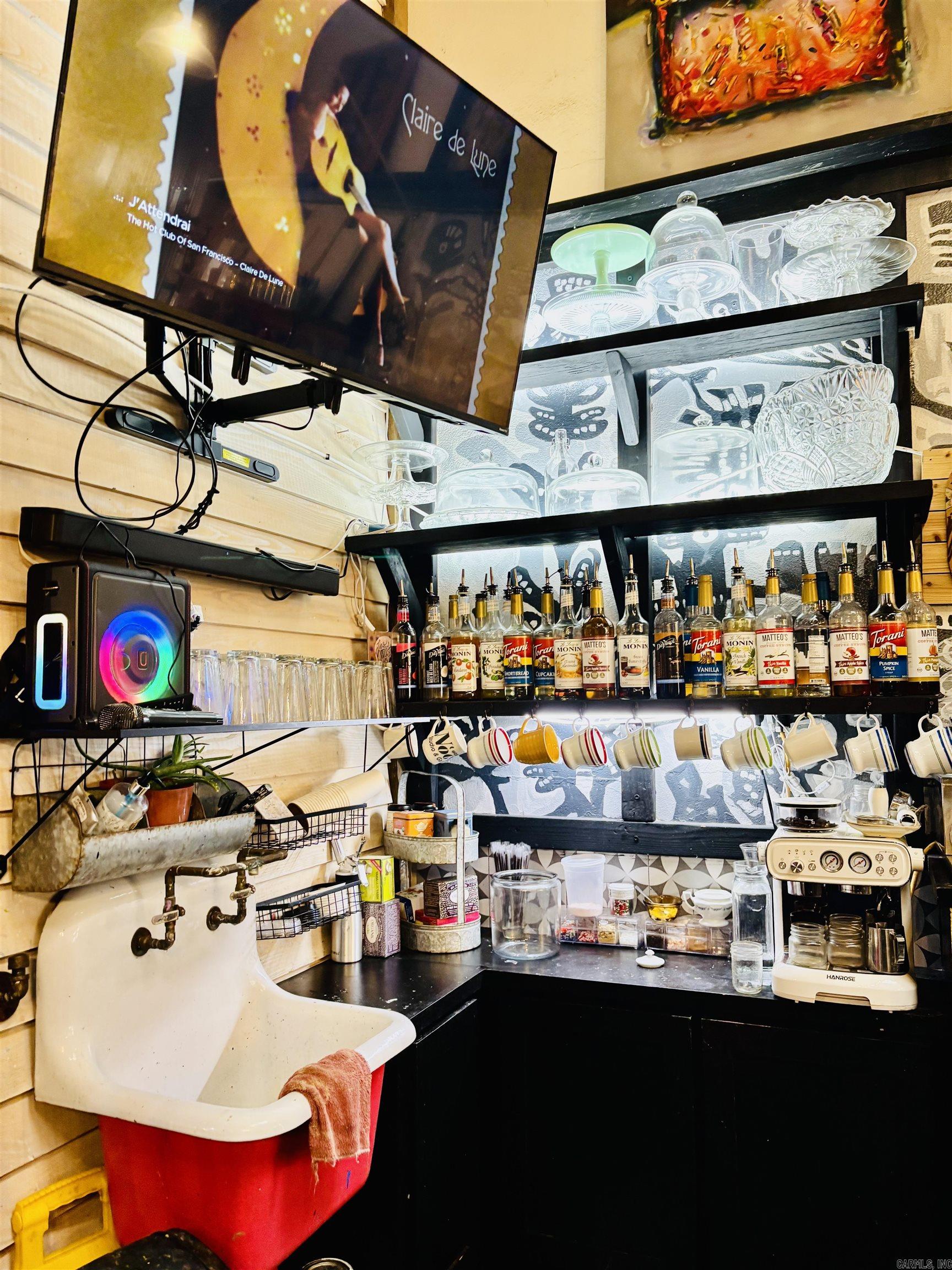 OT Wrights - Commercial Sale