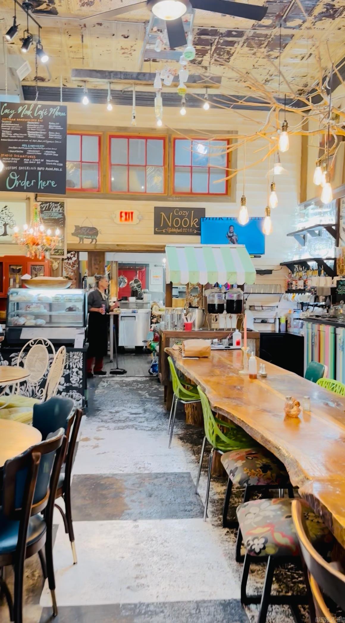 OT Wrights - Commercial Sale