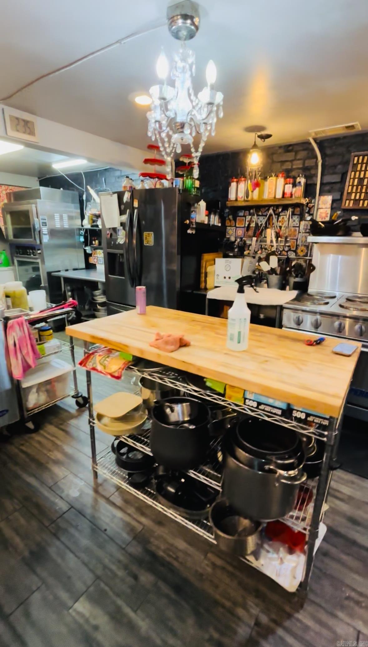 OT Wrights - Commercial Sale