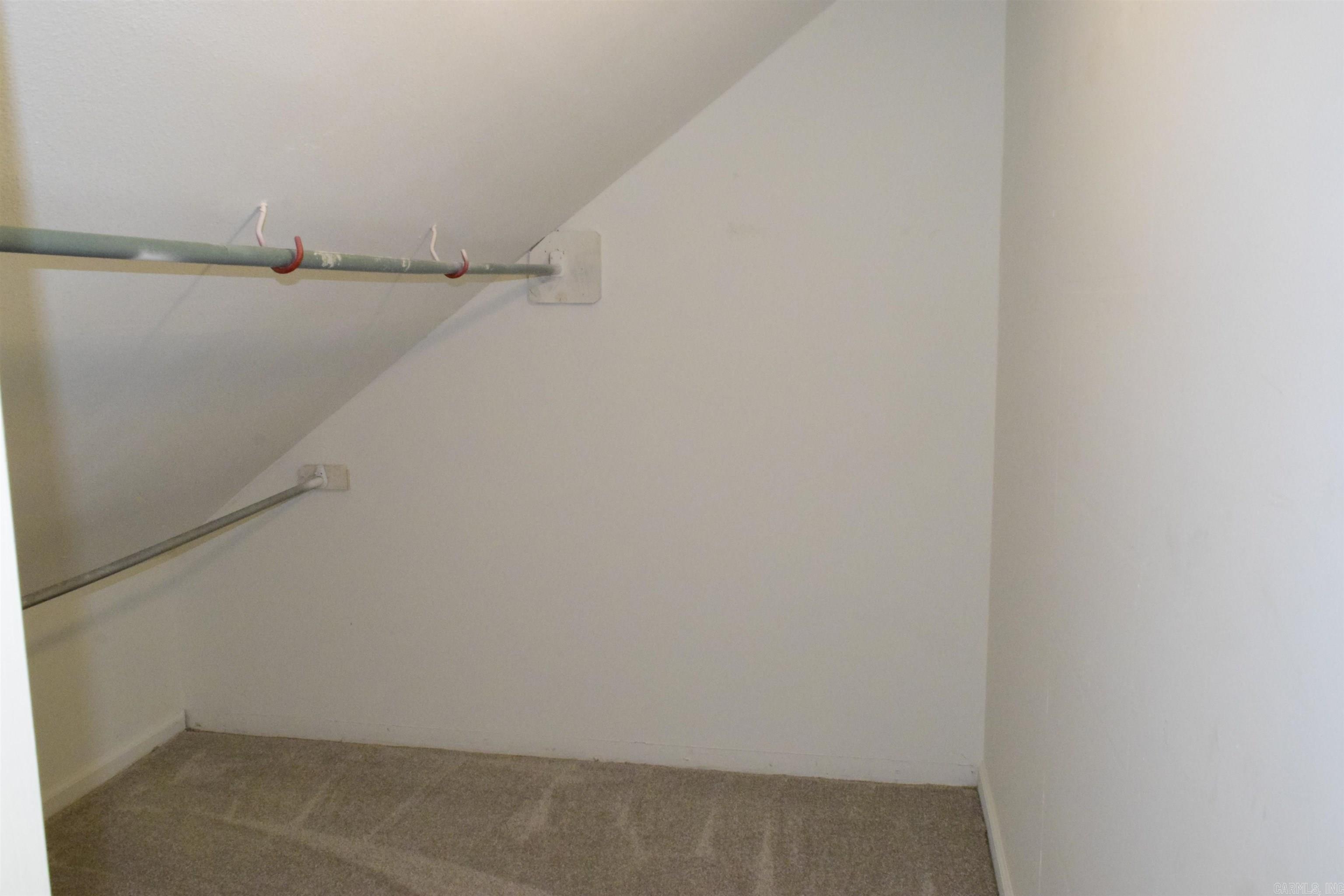 ECHO VALLEY - Residential