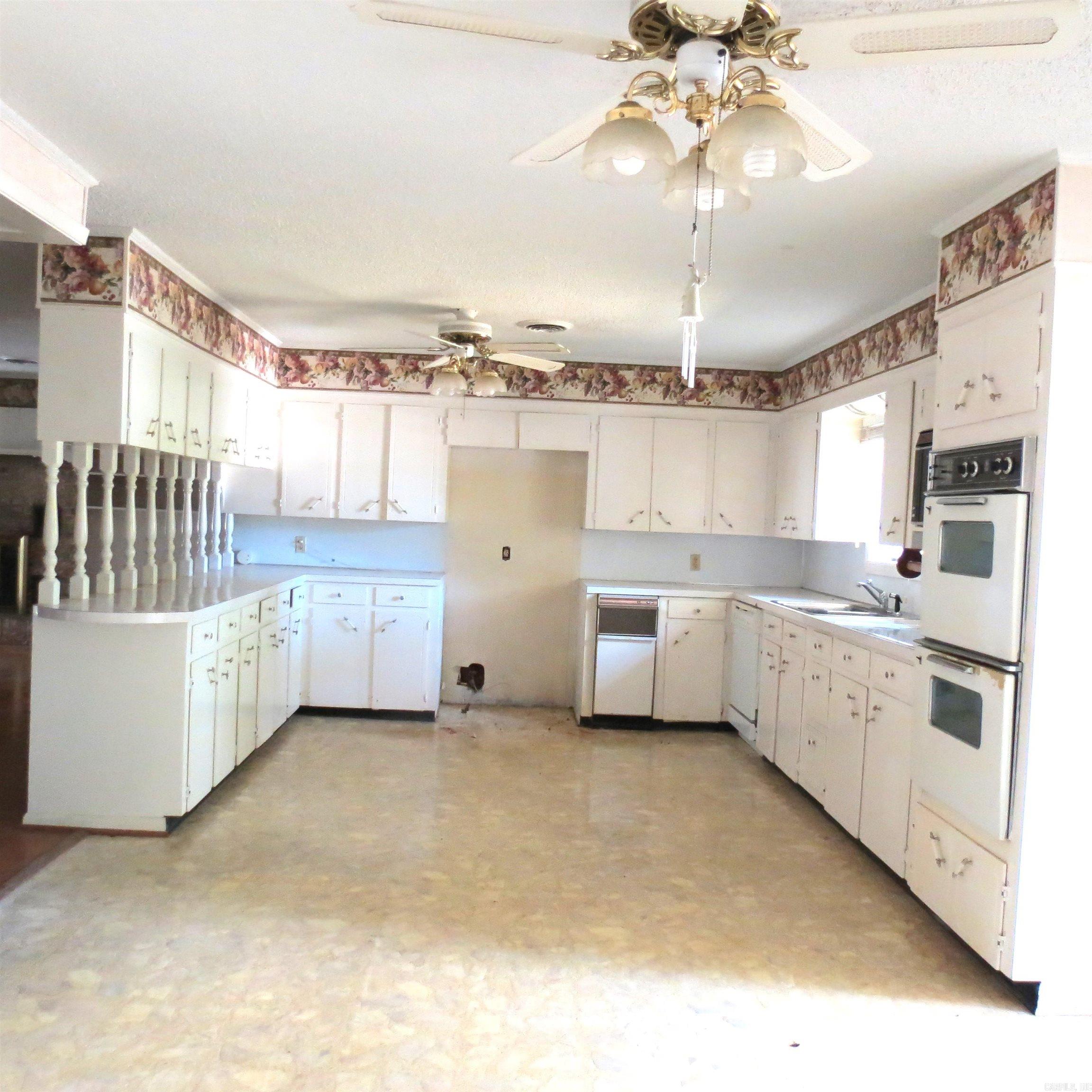 Hampton Acreage - Residential