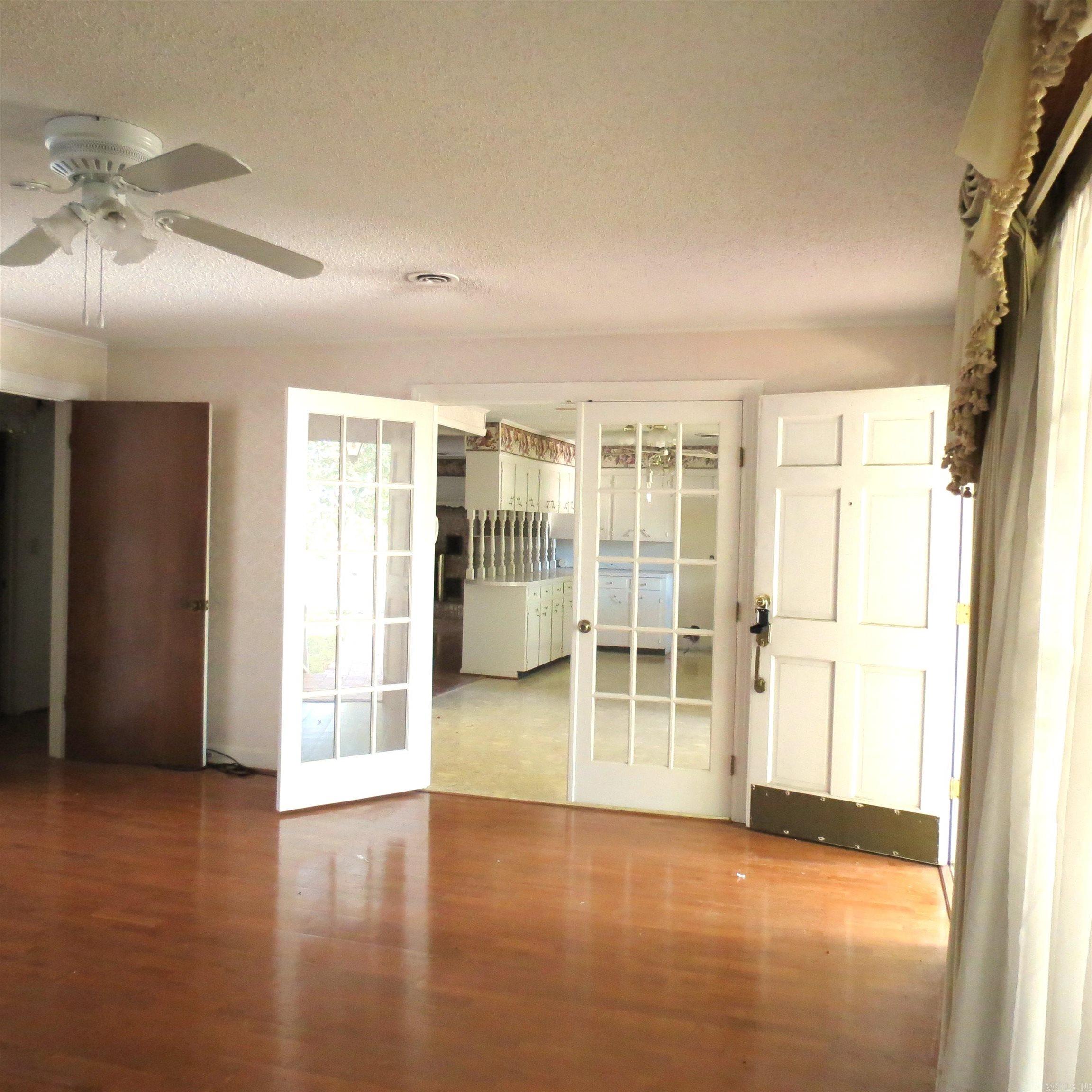 Hampton Acreage - Residential