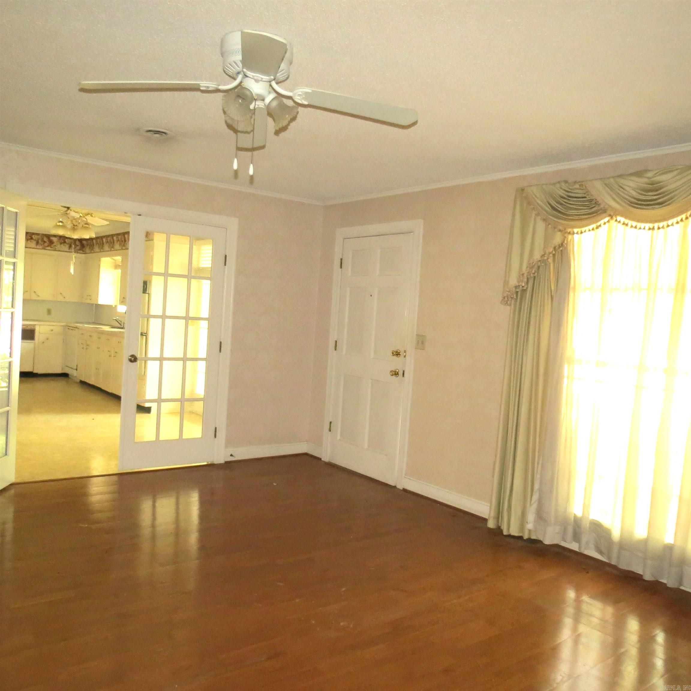 Hampton Acreage - Residential