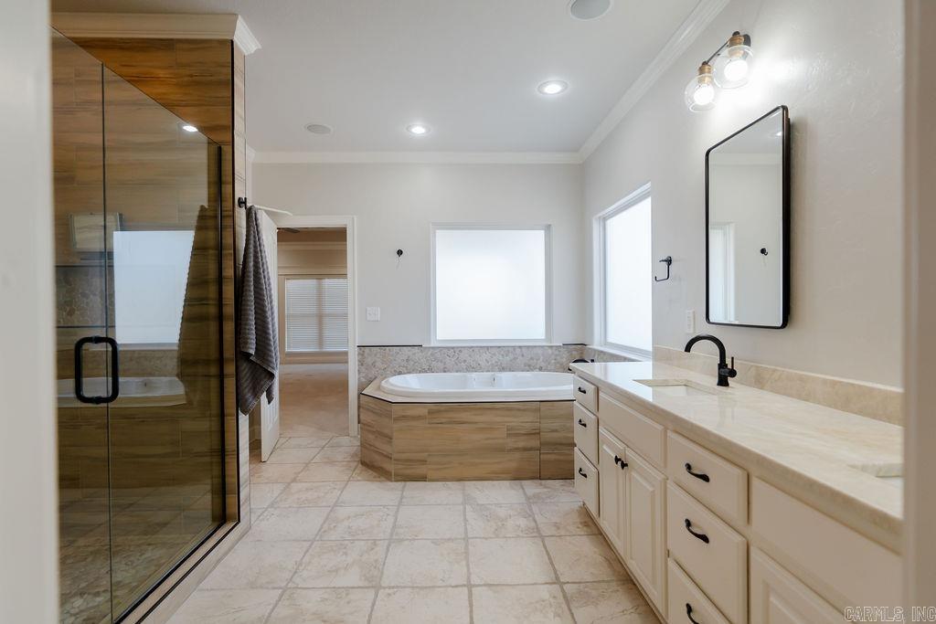 Hawks Point - Residential