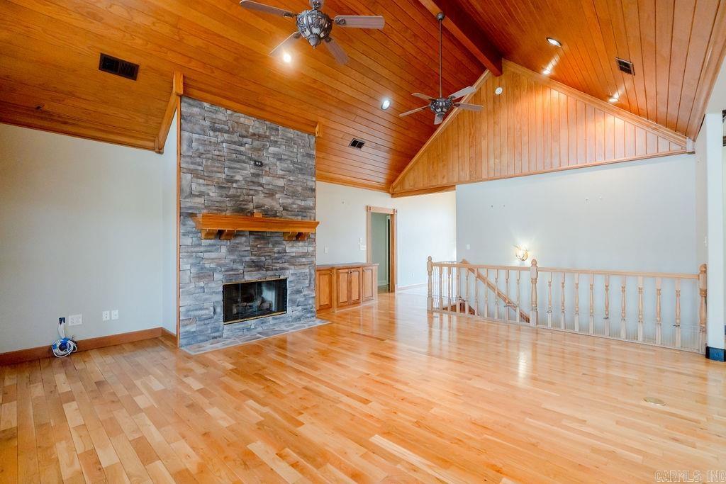 Hawks Point - Residential