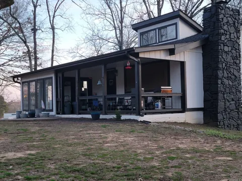 MLS: 25014519