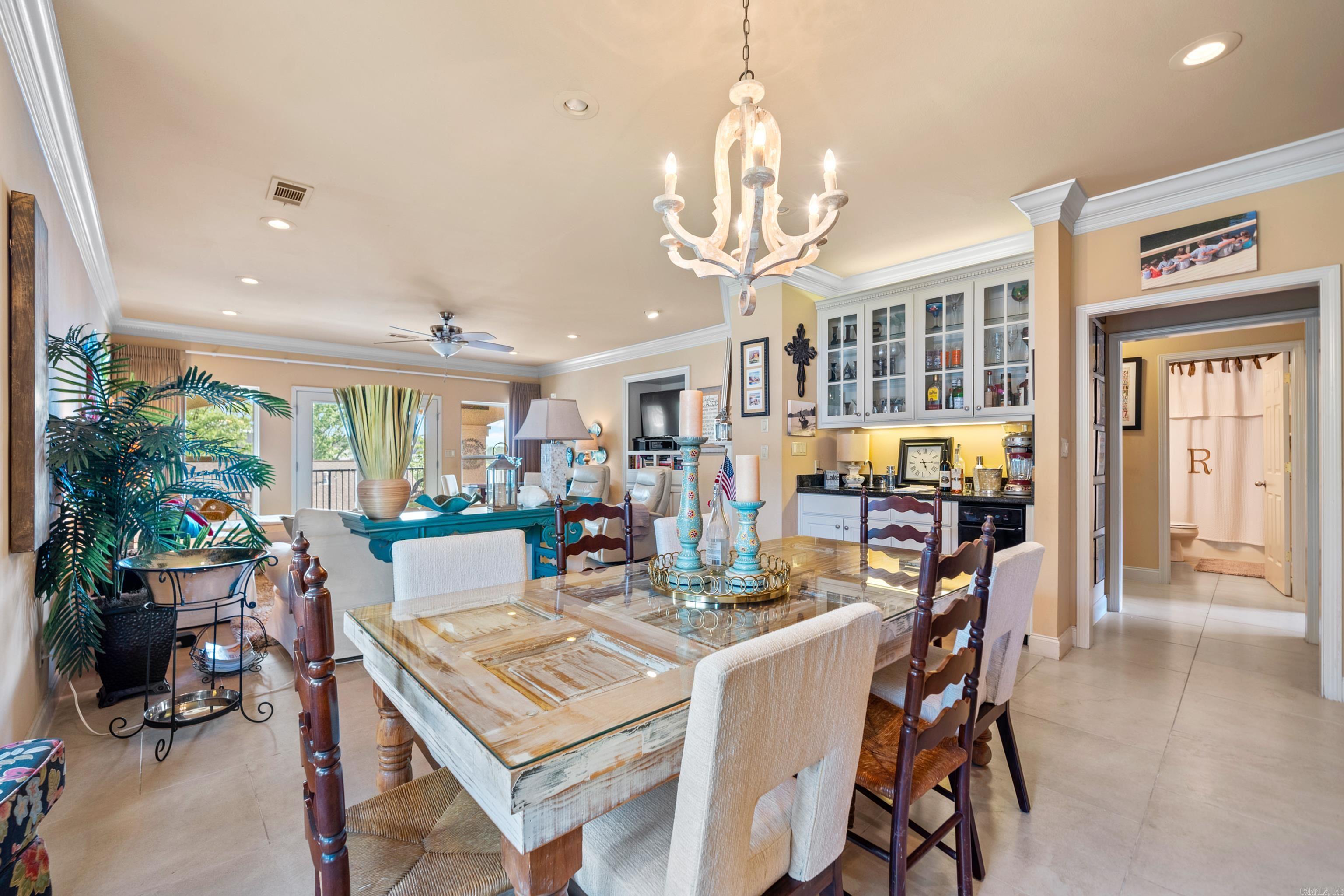 LAKESHORE OAKS HPR - Residential