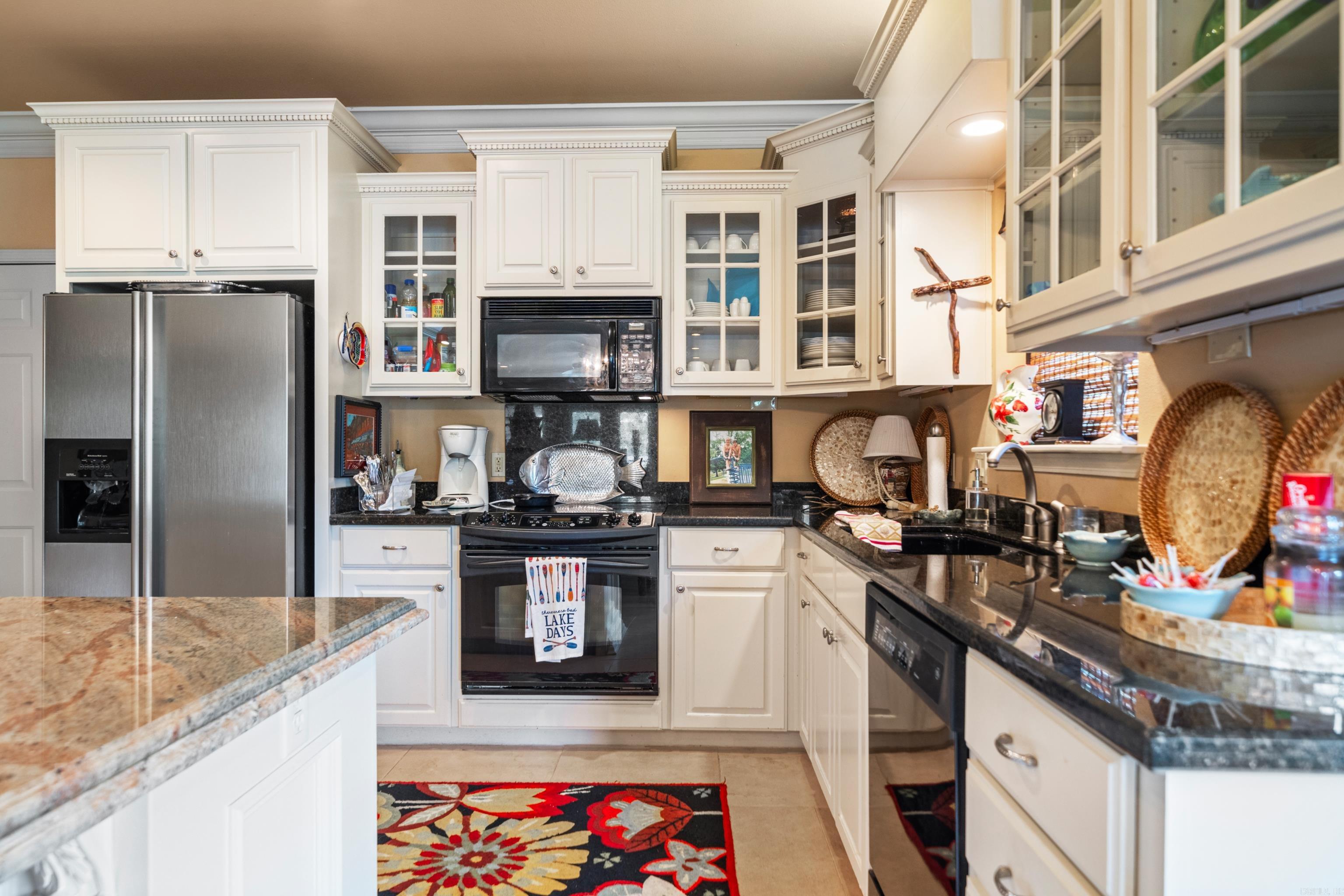 LAKESHORE OAKS HPR - Residential