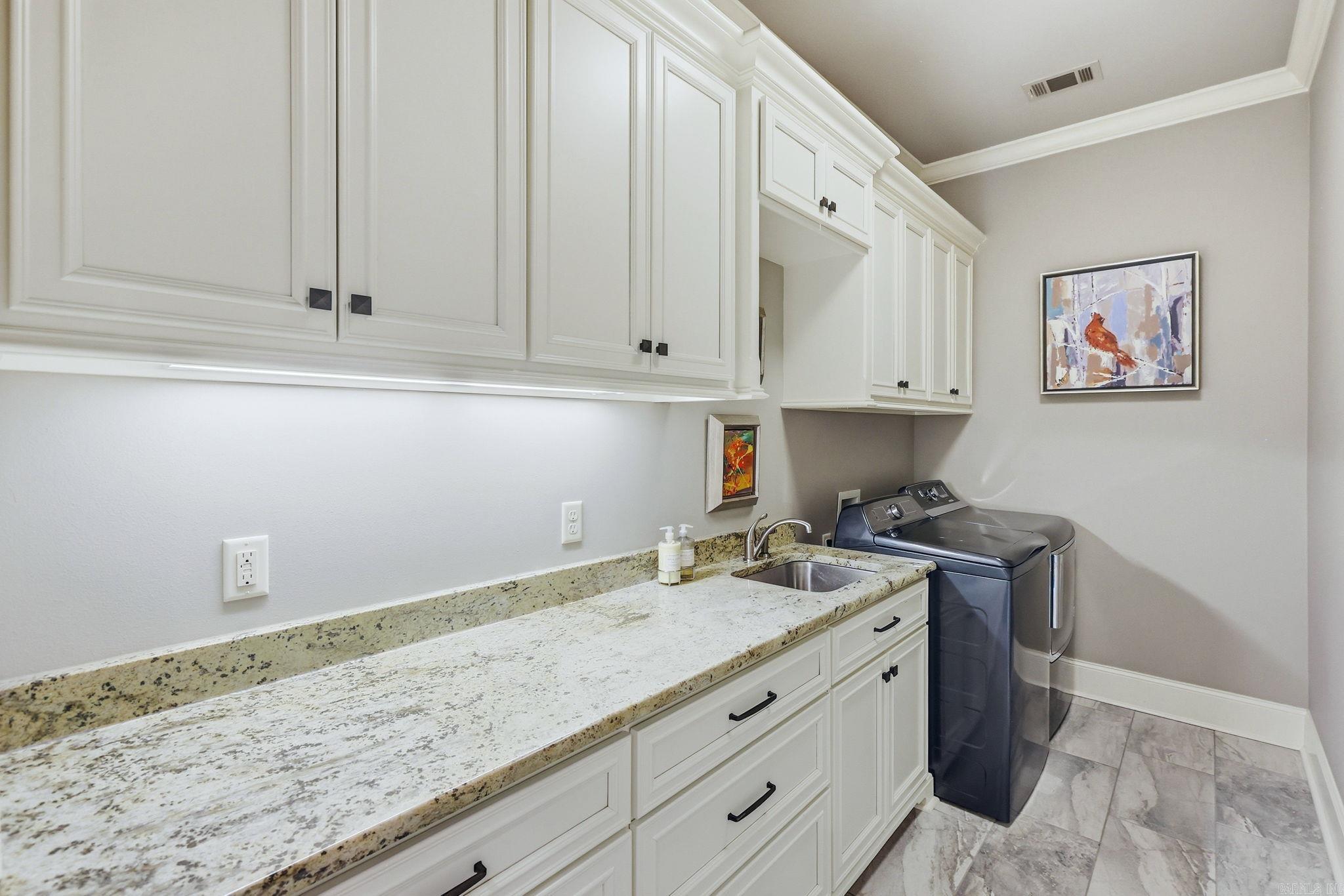 CHENAL VALLEY HALLEN COURT - Residential