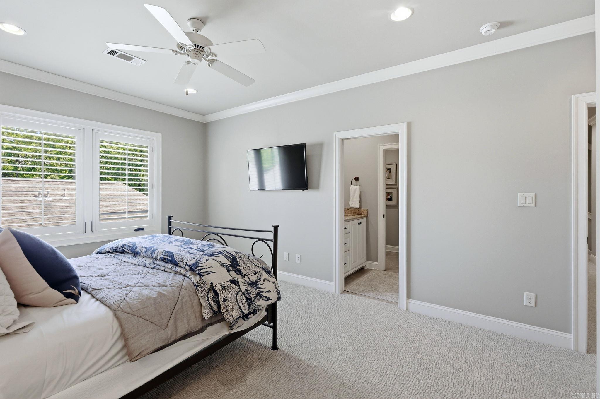 CHENAL VALLEY HALLEN COURT - Residential